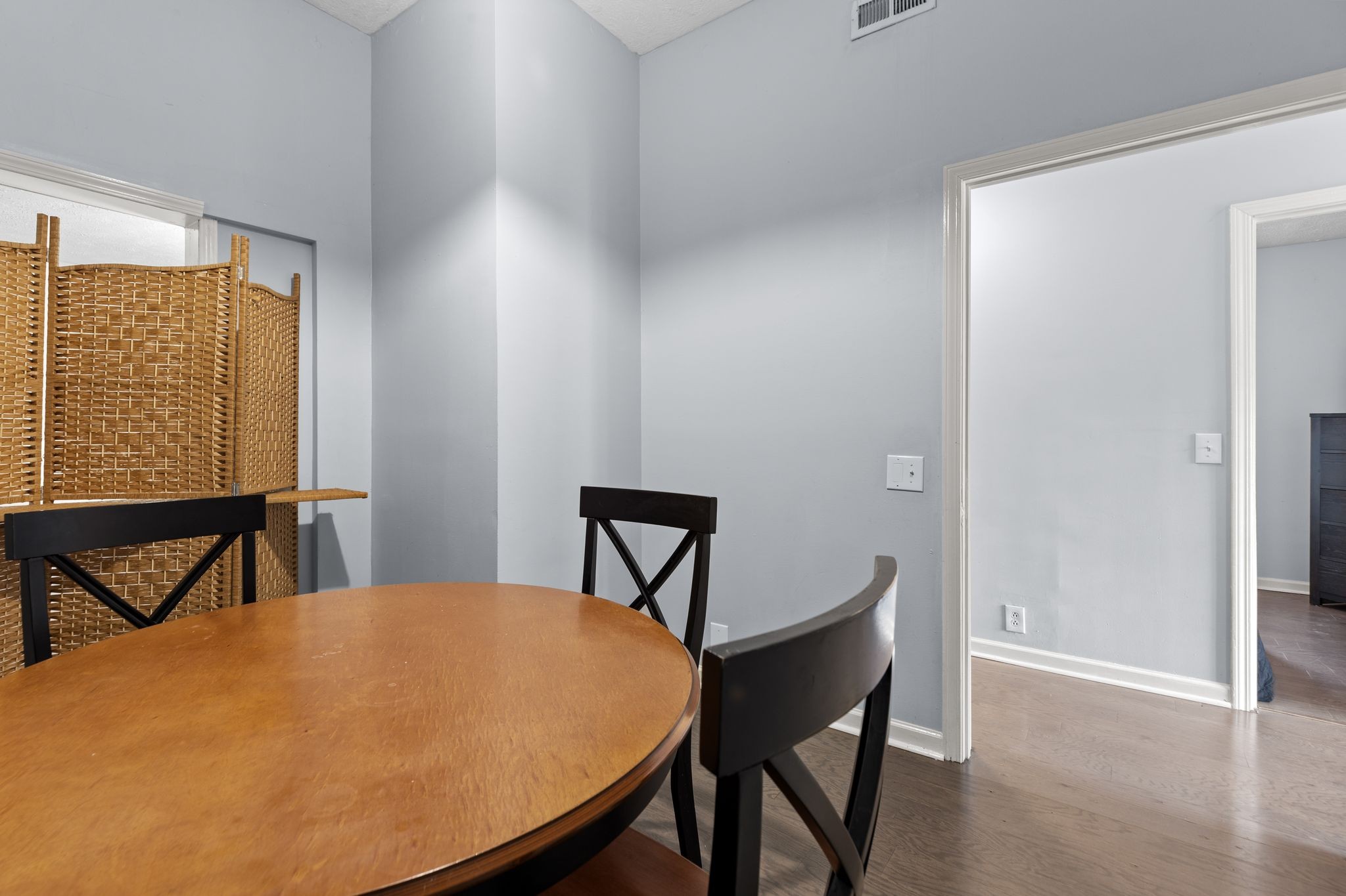 445 Jackson St Property Photo 11