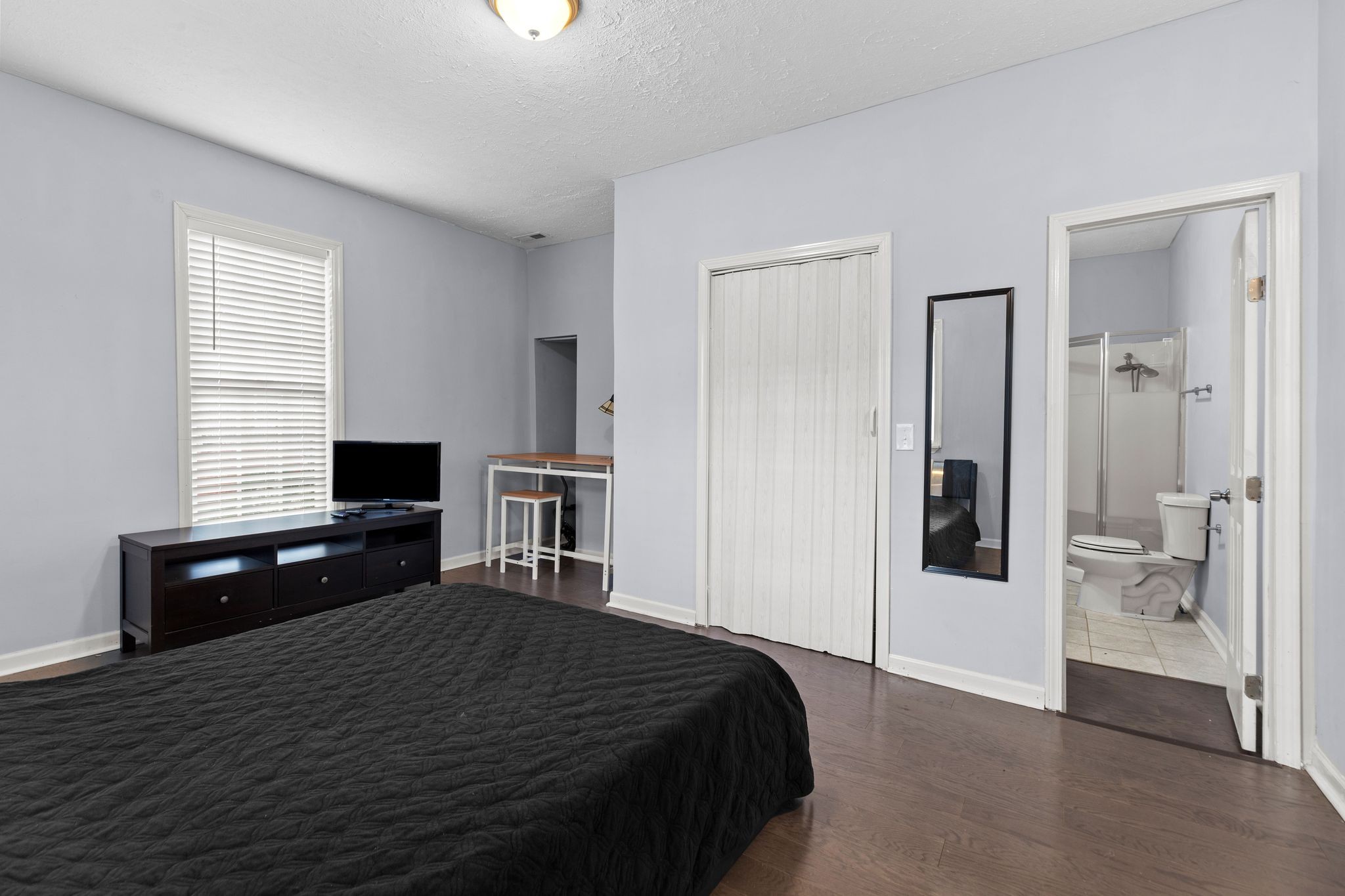 445 Jackson St Property Photo 14