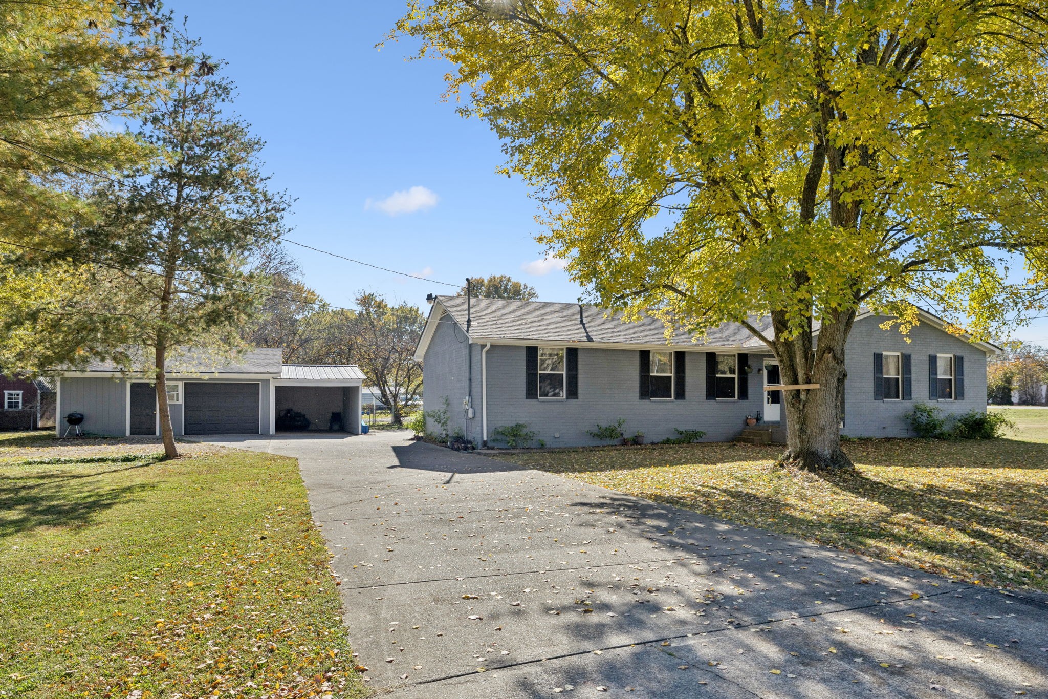 6002 Creekmont Dr Property Photo 4