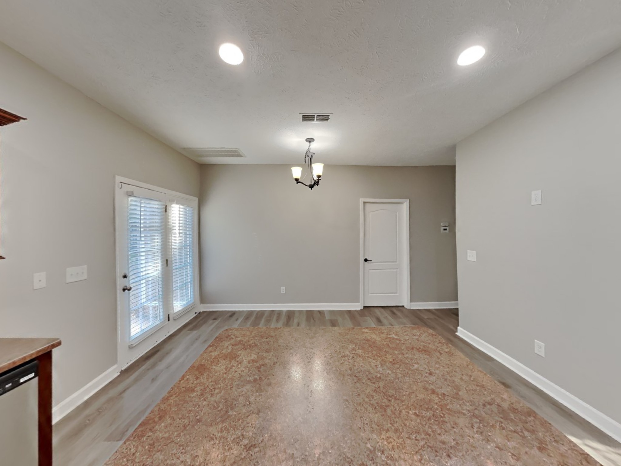 241 Sundown Dr Property Photo 6