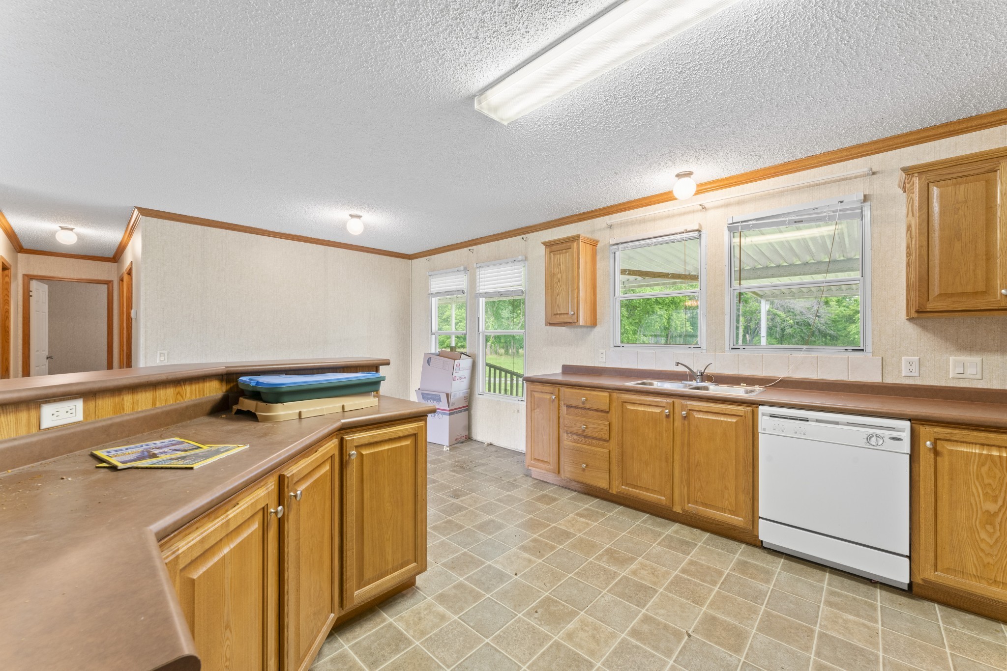 439 Philippi Road Property Photo 23