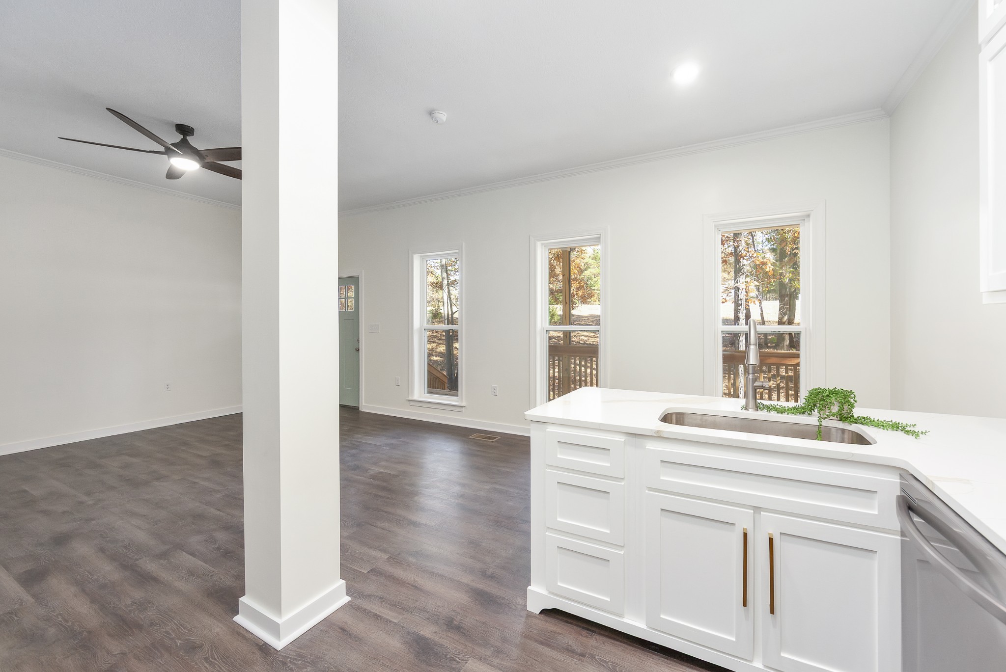 67 Dunhill Ct Property Photo 14