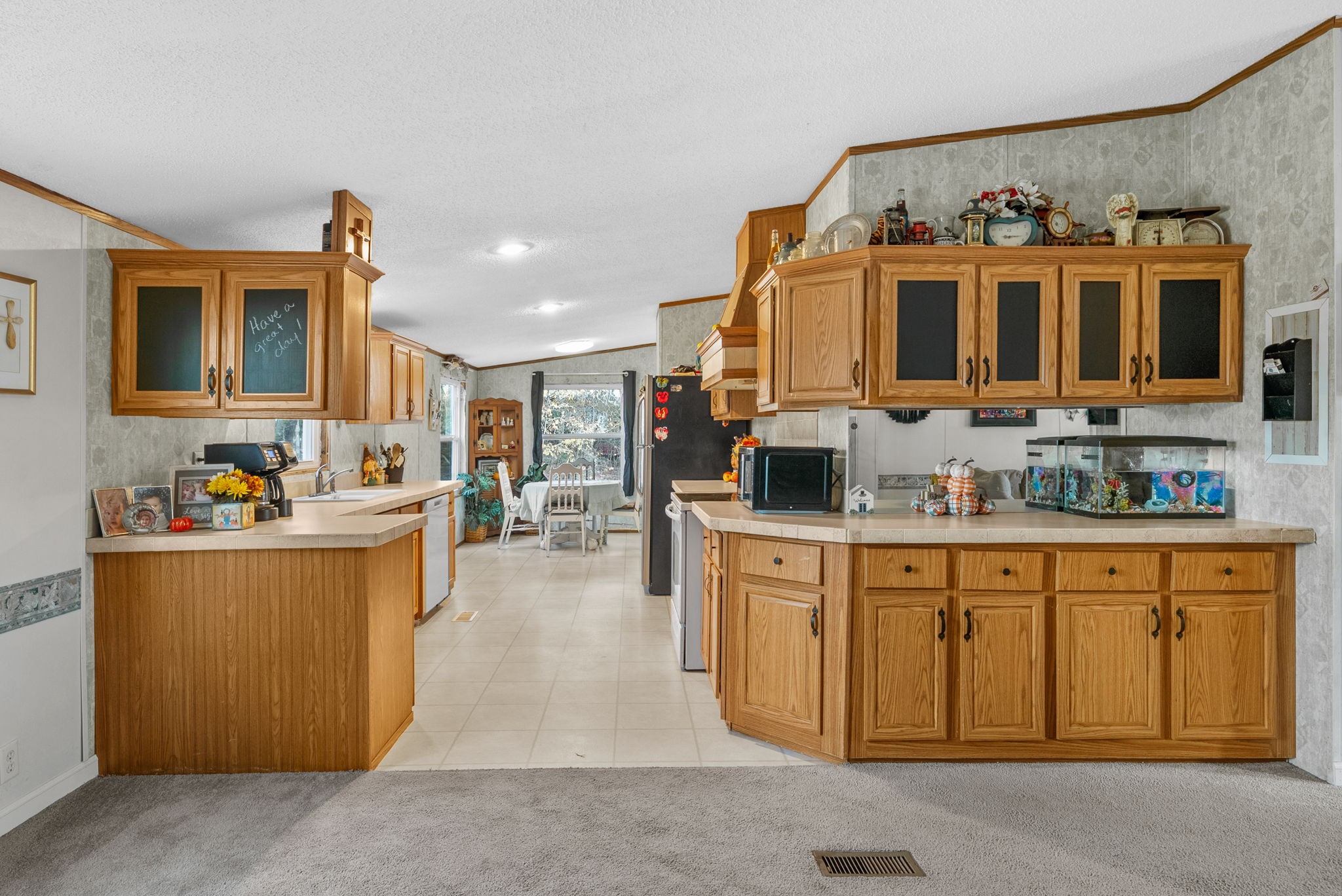 197 Old Homestead Rd Property Photo 13