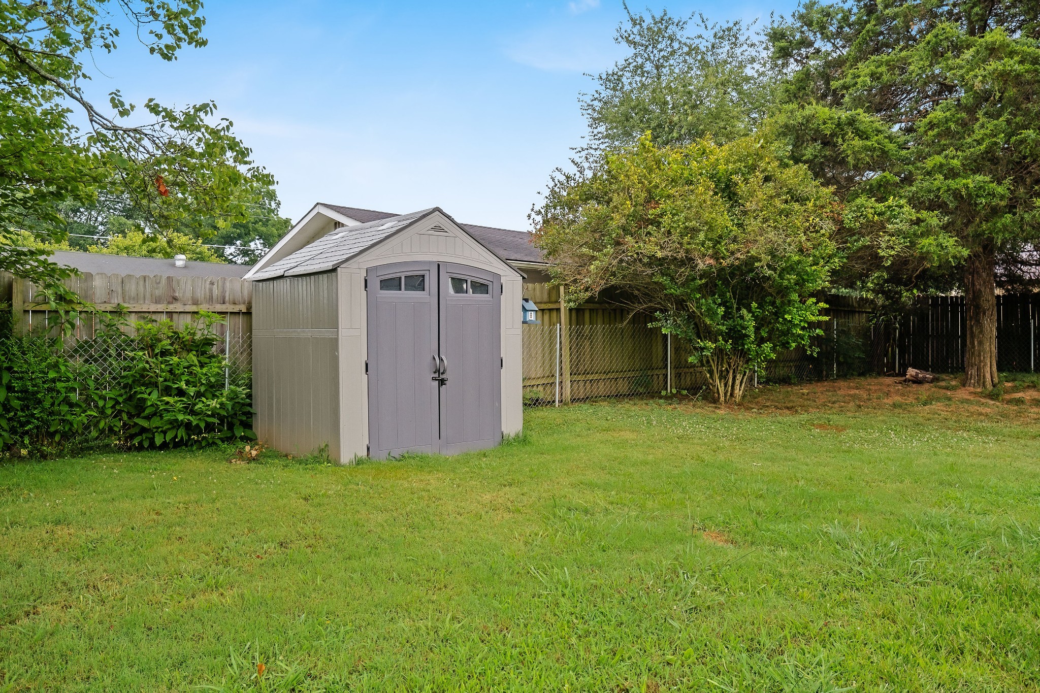 798 Oconnor St Property Photo 23
