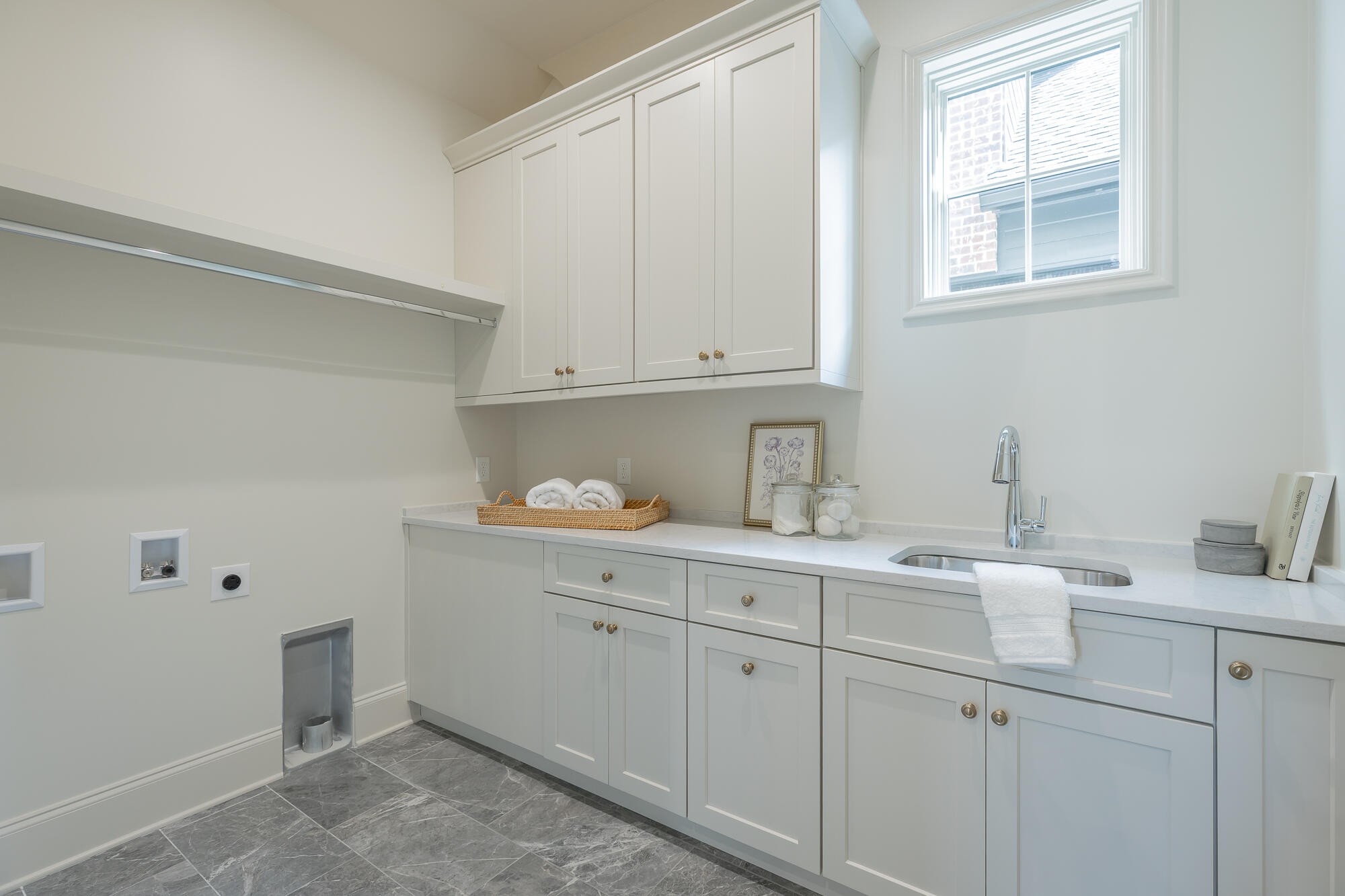 9339 Calder Circle Property Photo 49