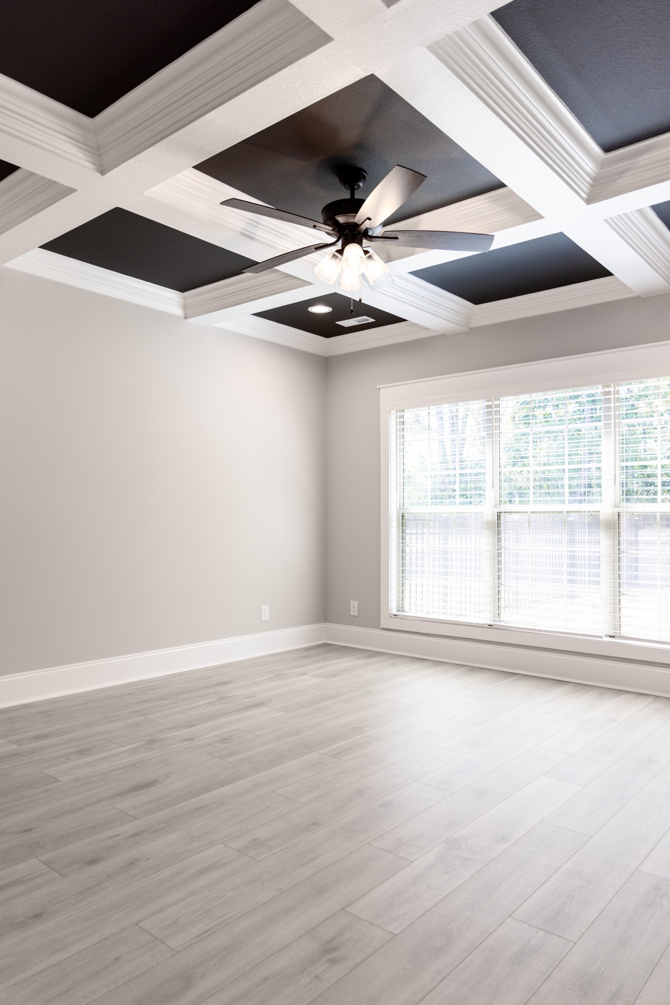1088 Veridian Drive Property Photo 10