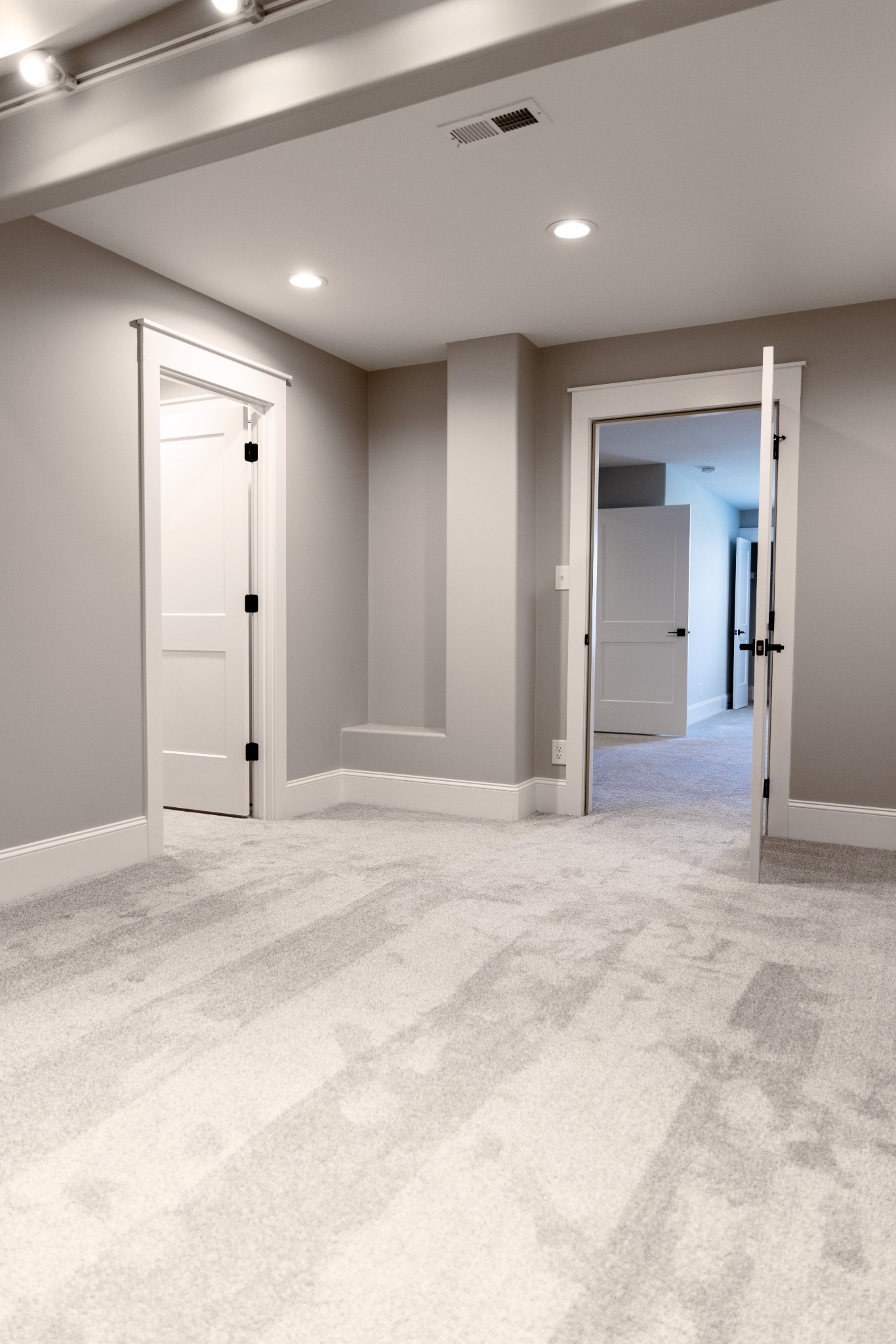 1088 Veridian Drive Property Photo 17