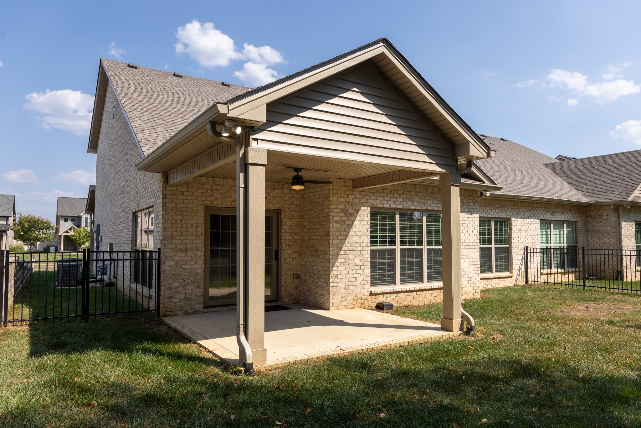 1088 Veridian Drive Property Photo 18