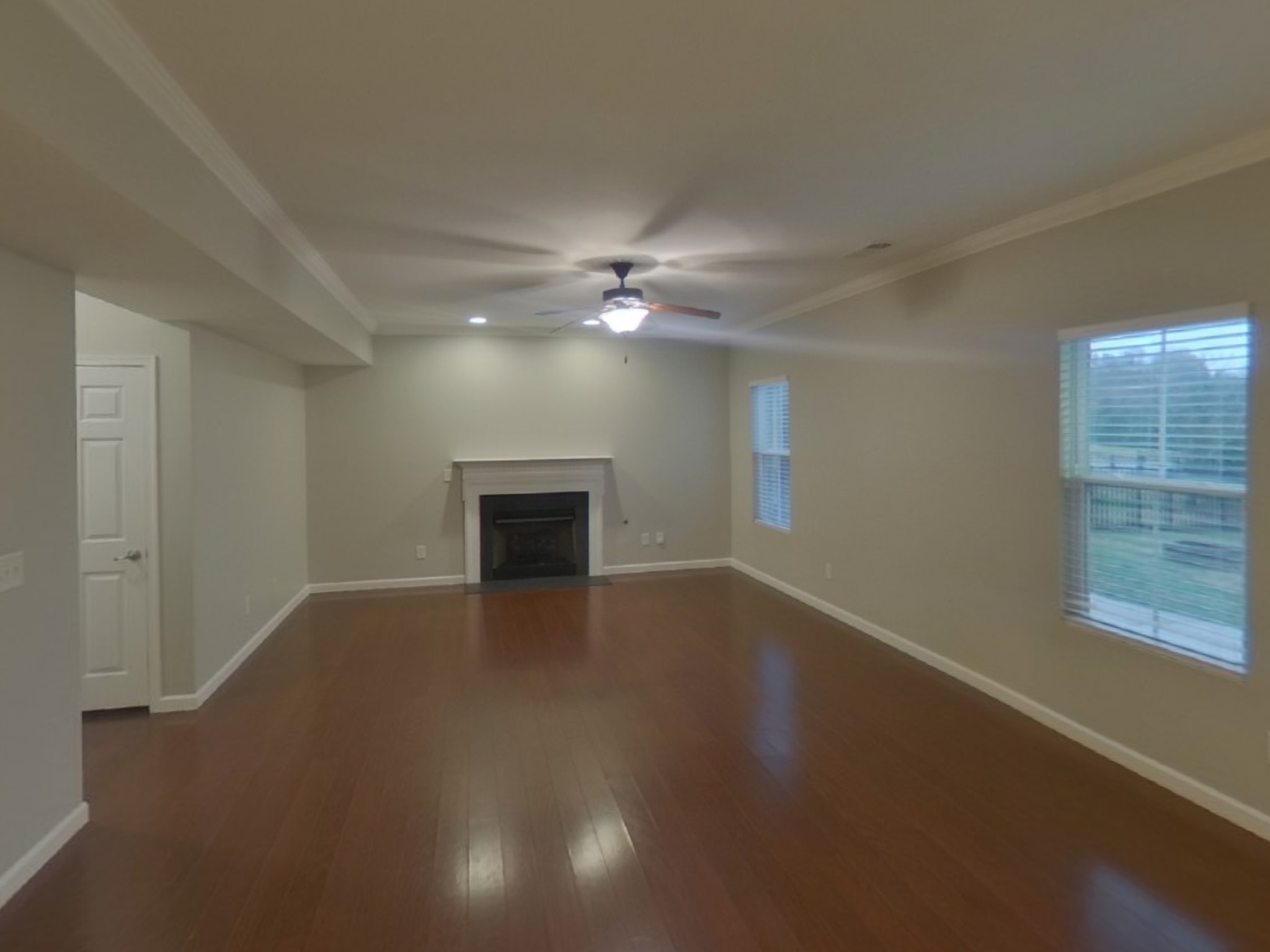 2913 Haviland Way Property Photo 4
