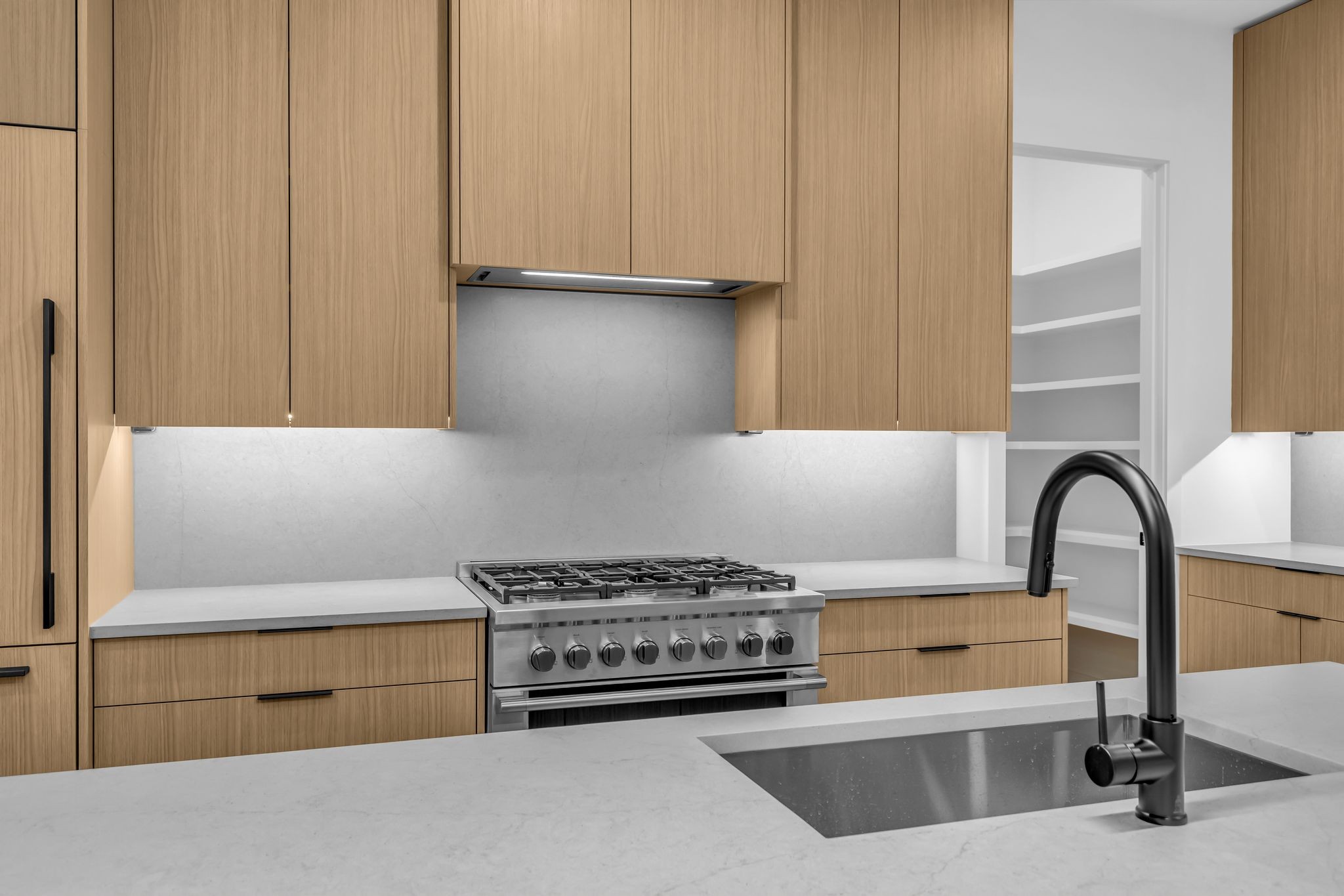 125 Modern Valley Property Photo 10