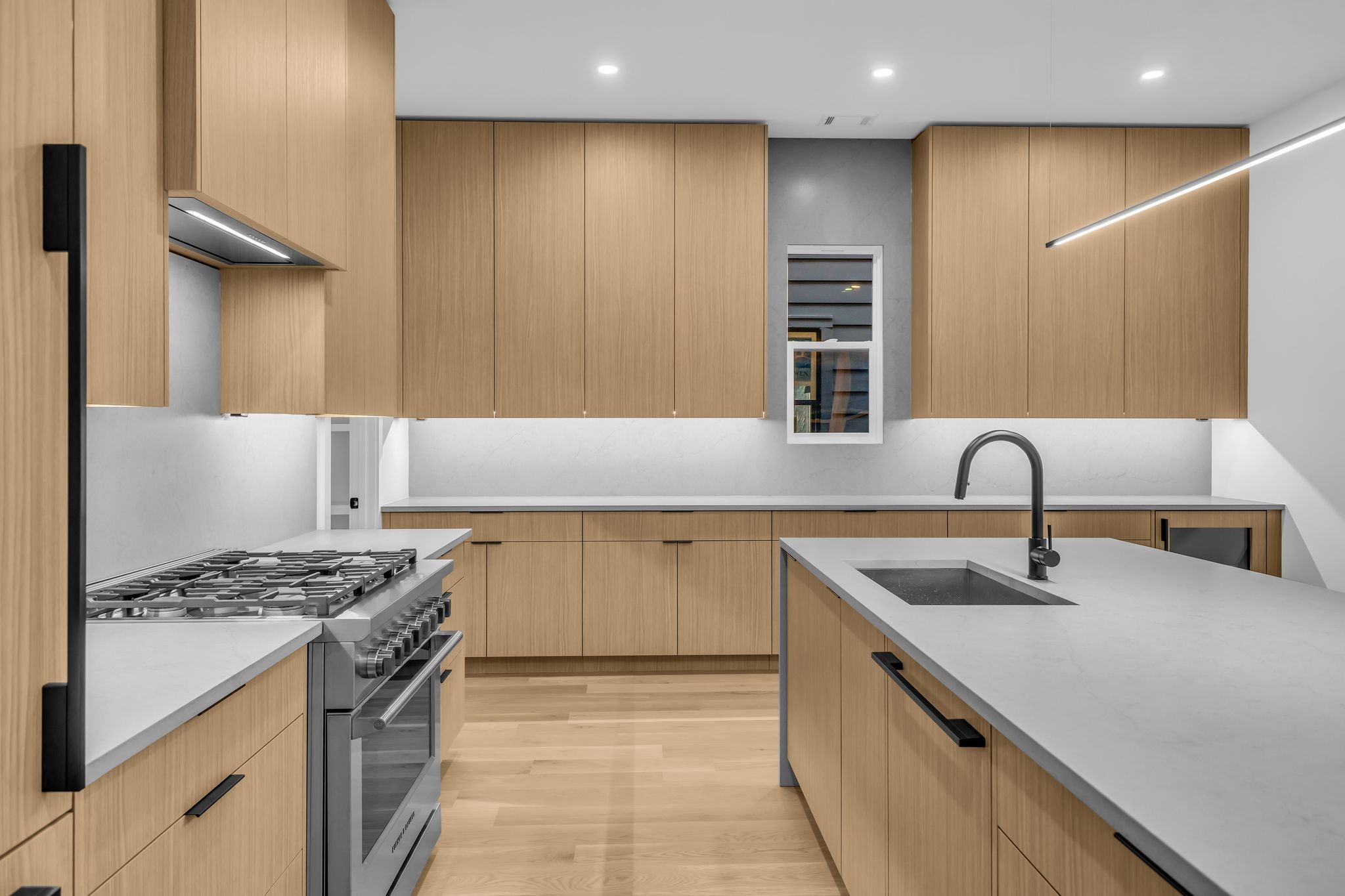 125 Modern Valley Property Photo 11