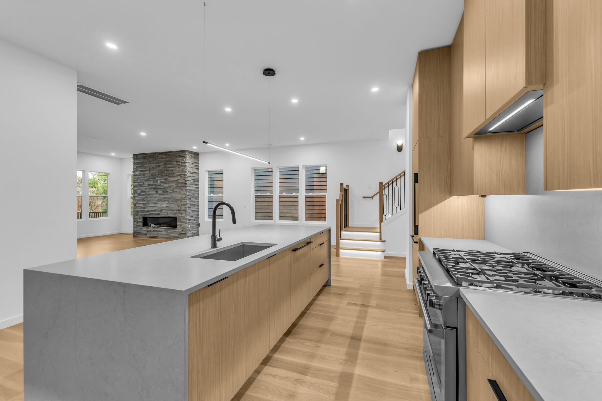 125 Modern Valley Property Photo 12
