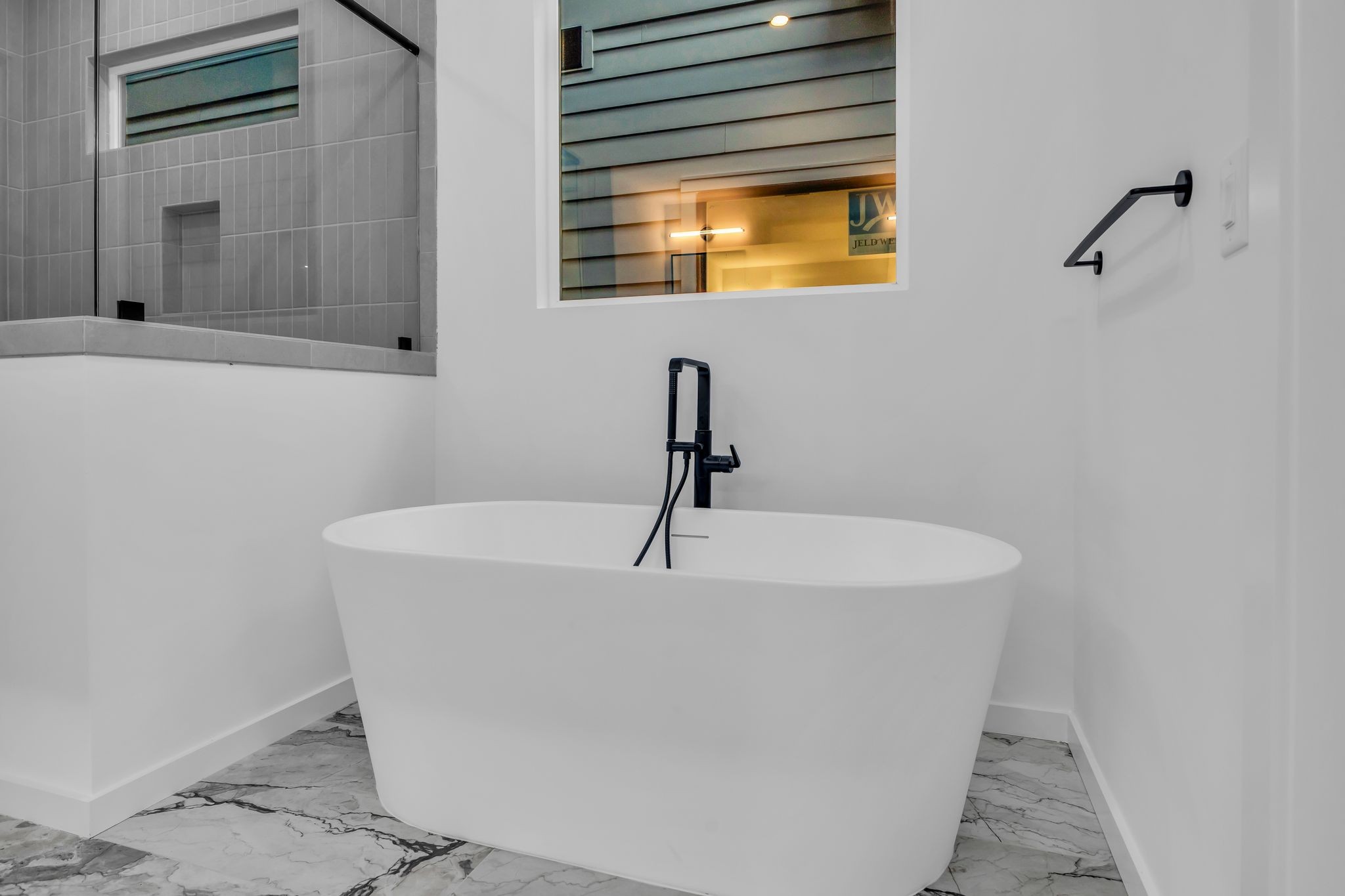 125 Modern Valley Property Photo 19