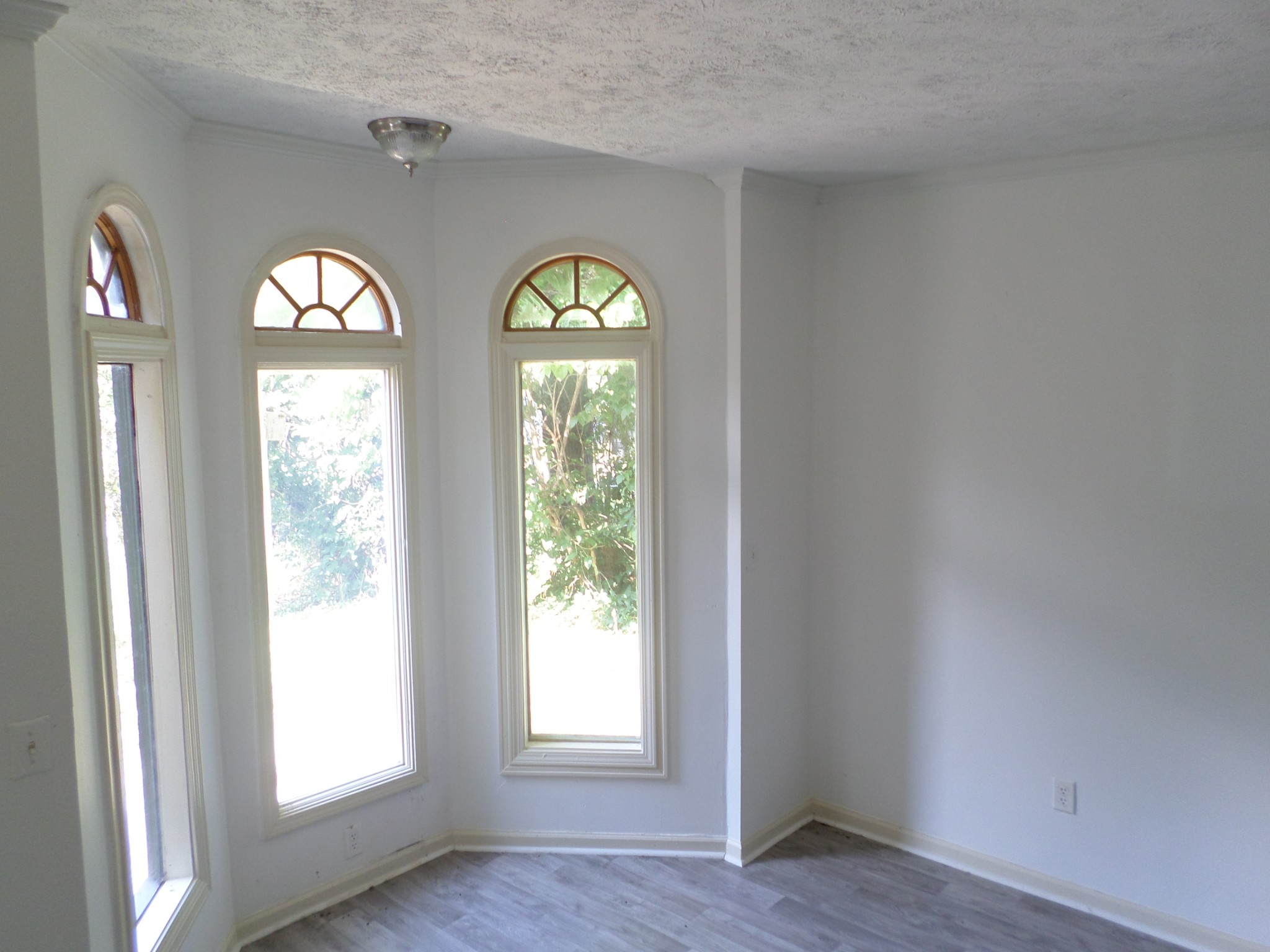 200 Cross St Property Photo 5