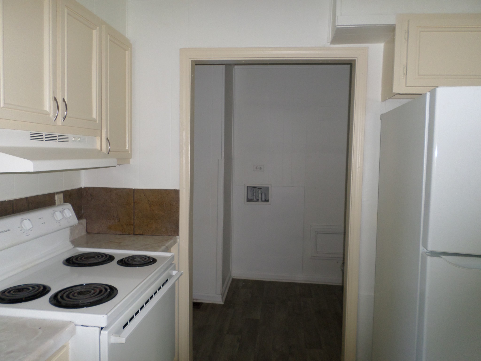 200 Cross St Property Photo 11