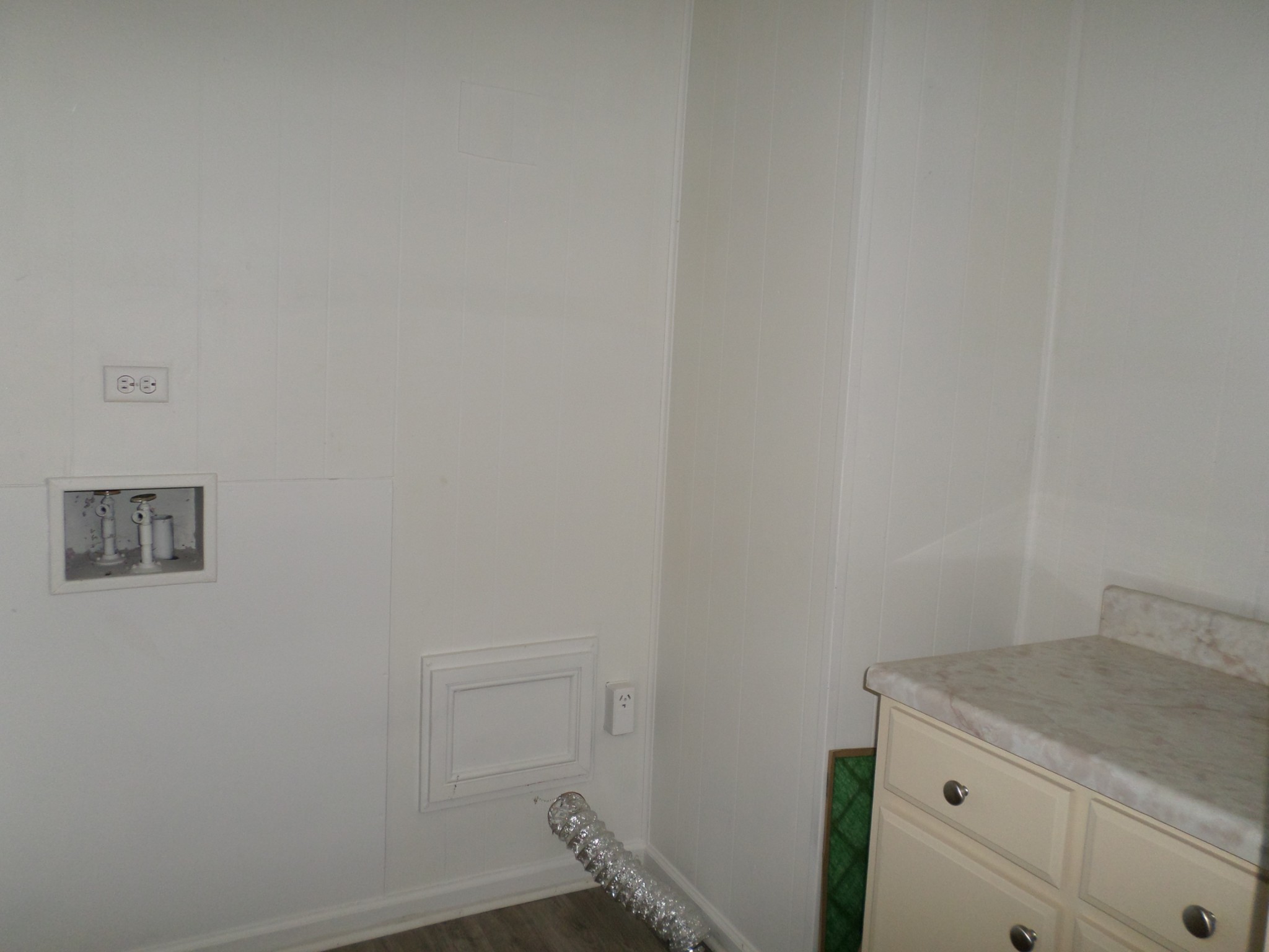 200 Cross St Property Photo 12