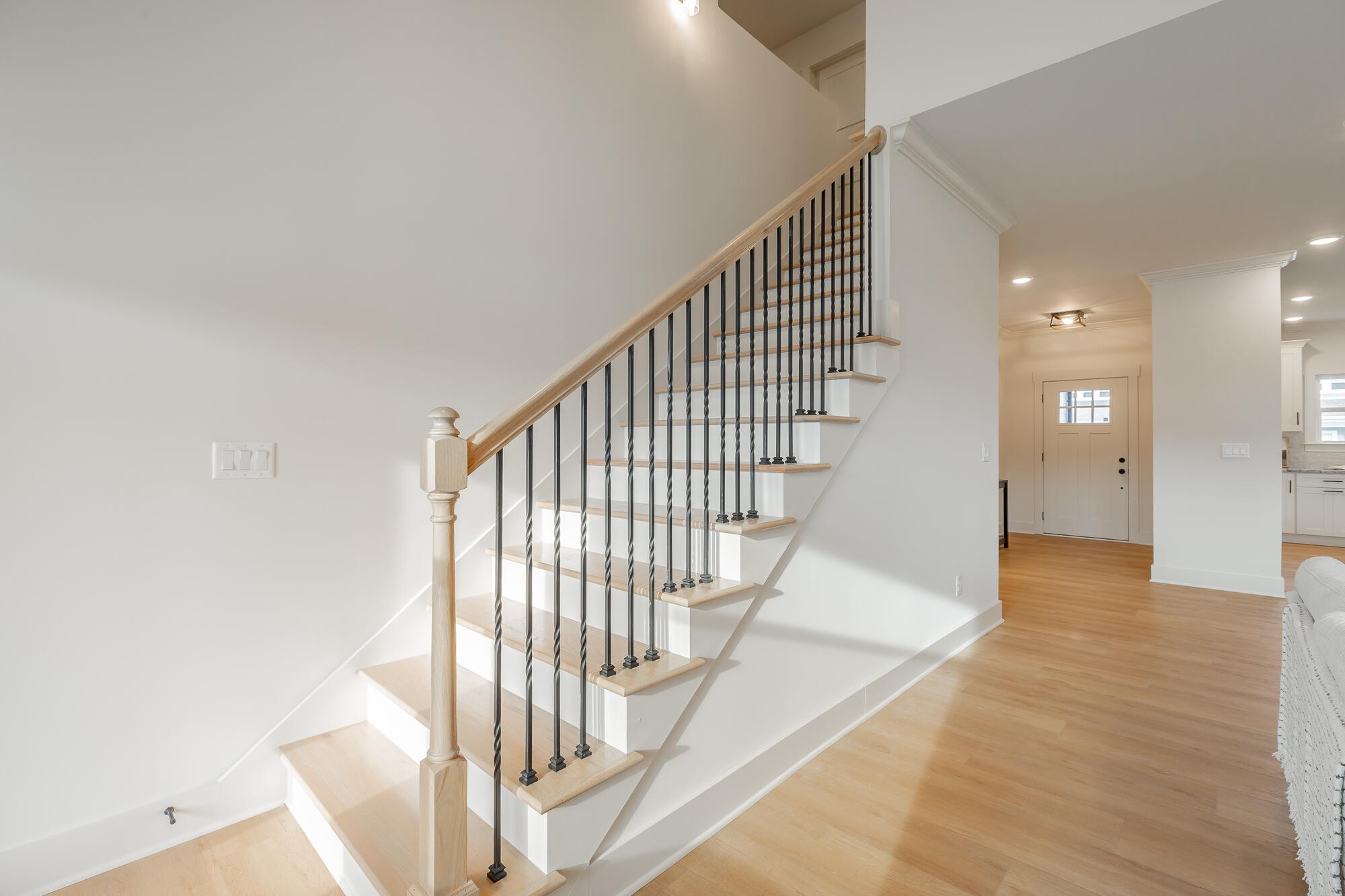 404 Willow Grove Court Property Photo 45