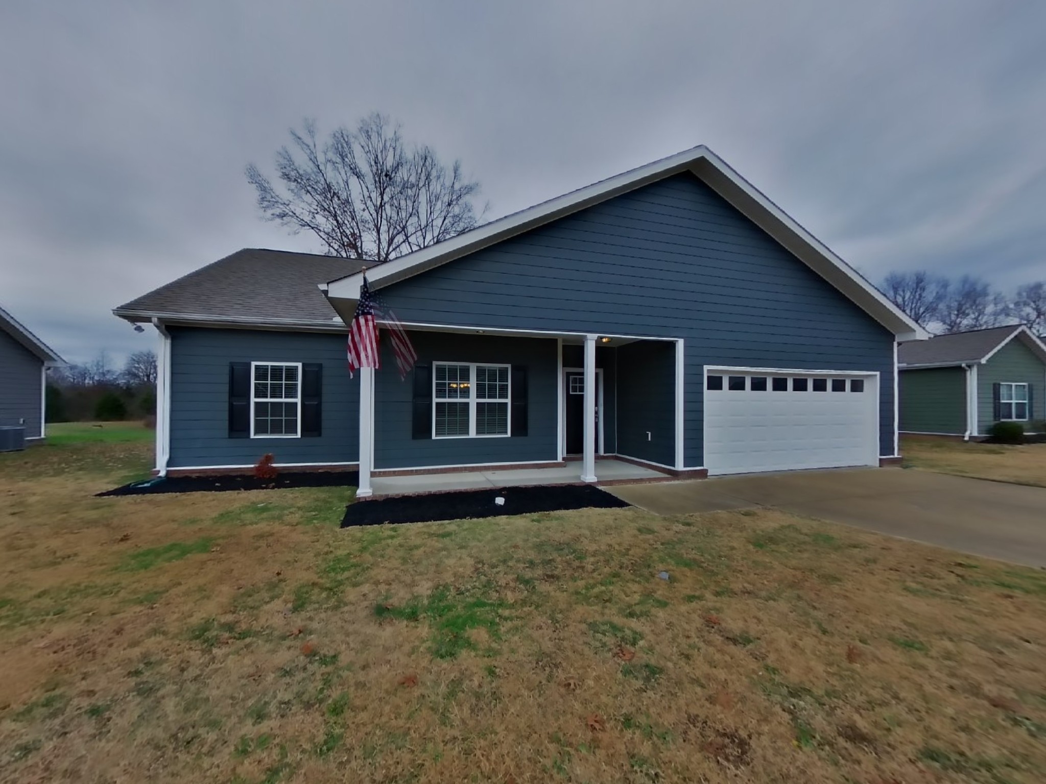 825 Ellyson Dr Property Photo 1