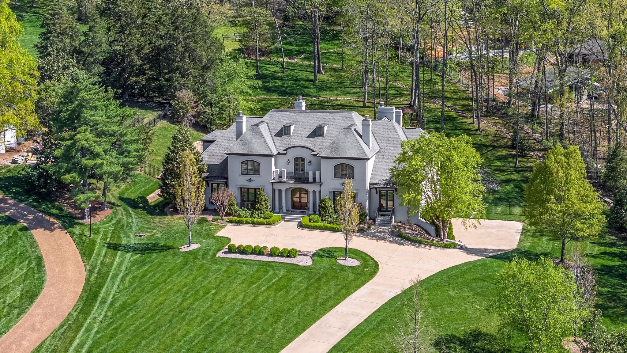 340 White Swans Crossing Property Photo 1