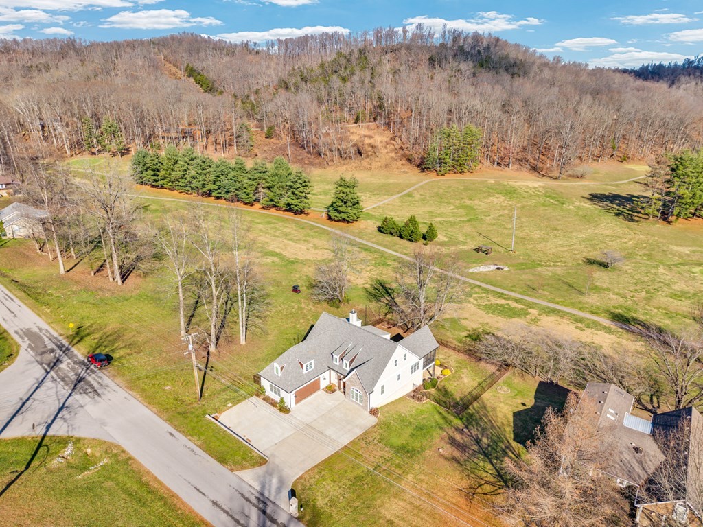 1671 Golf Ln Property Photo 54