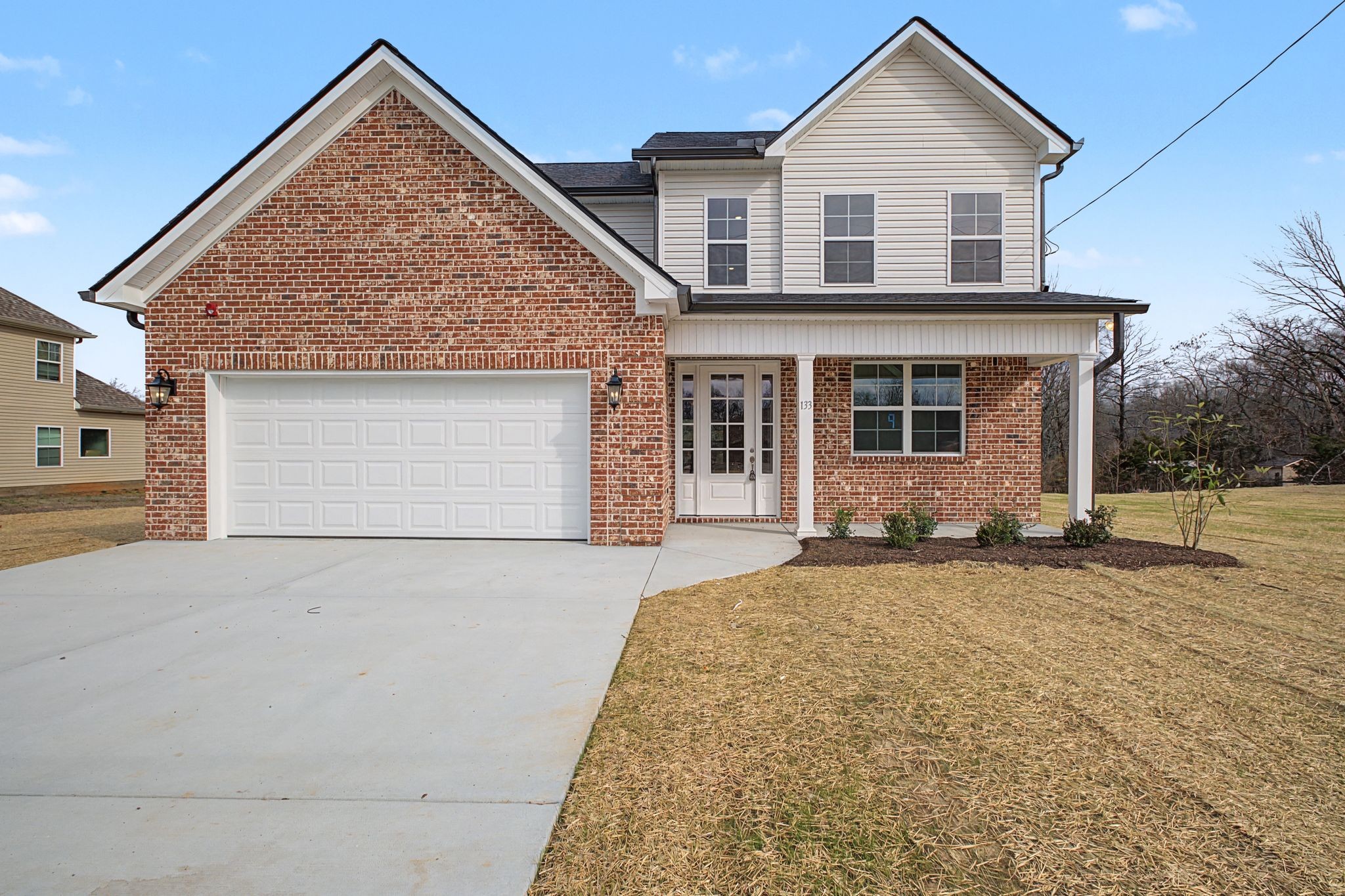 133 Traveller Ln