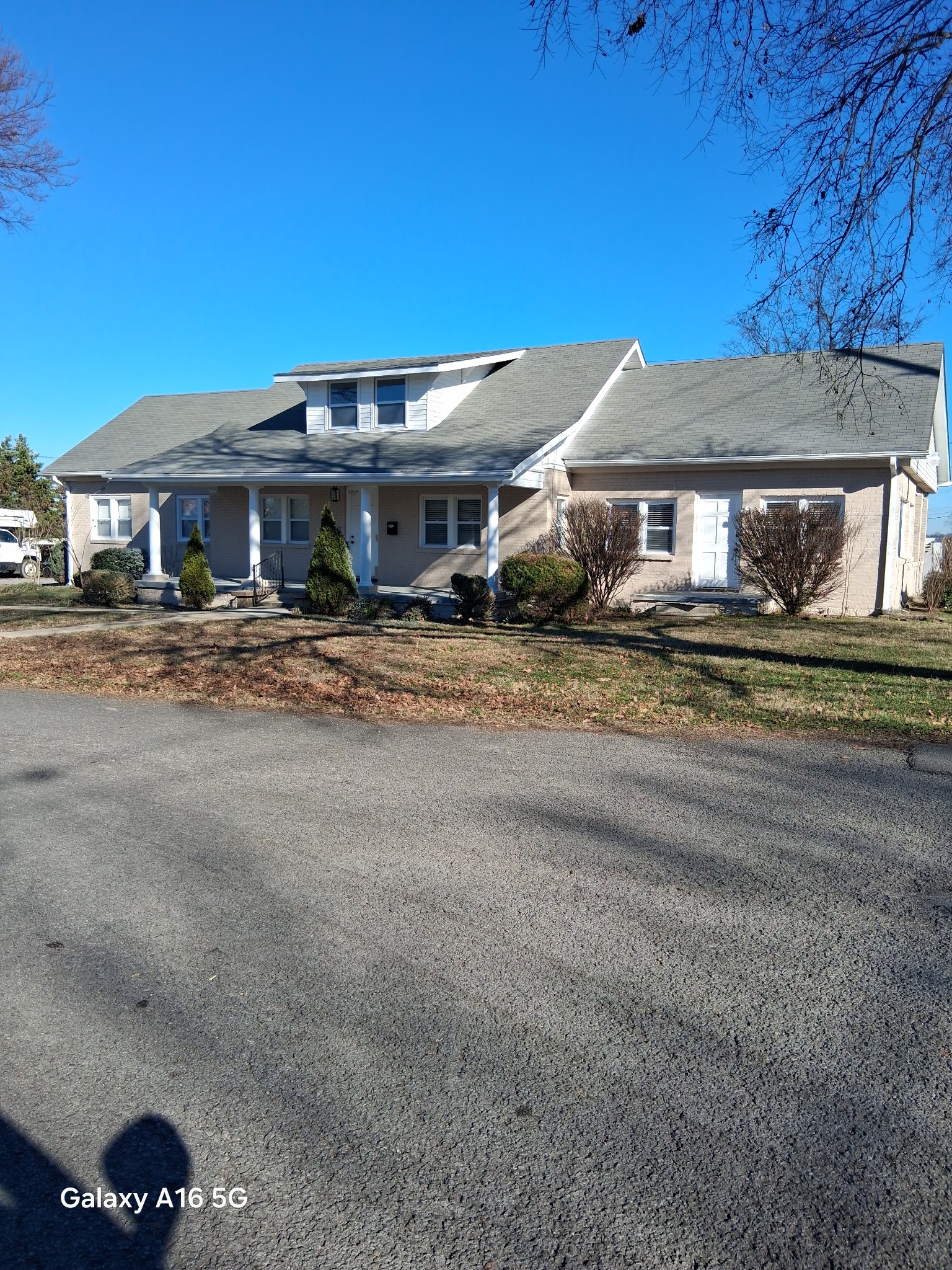 115 Dunn St Property Photo 1