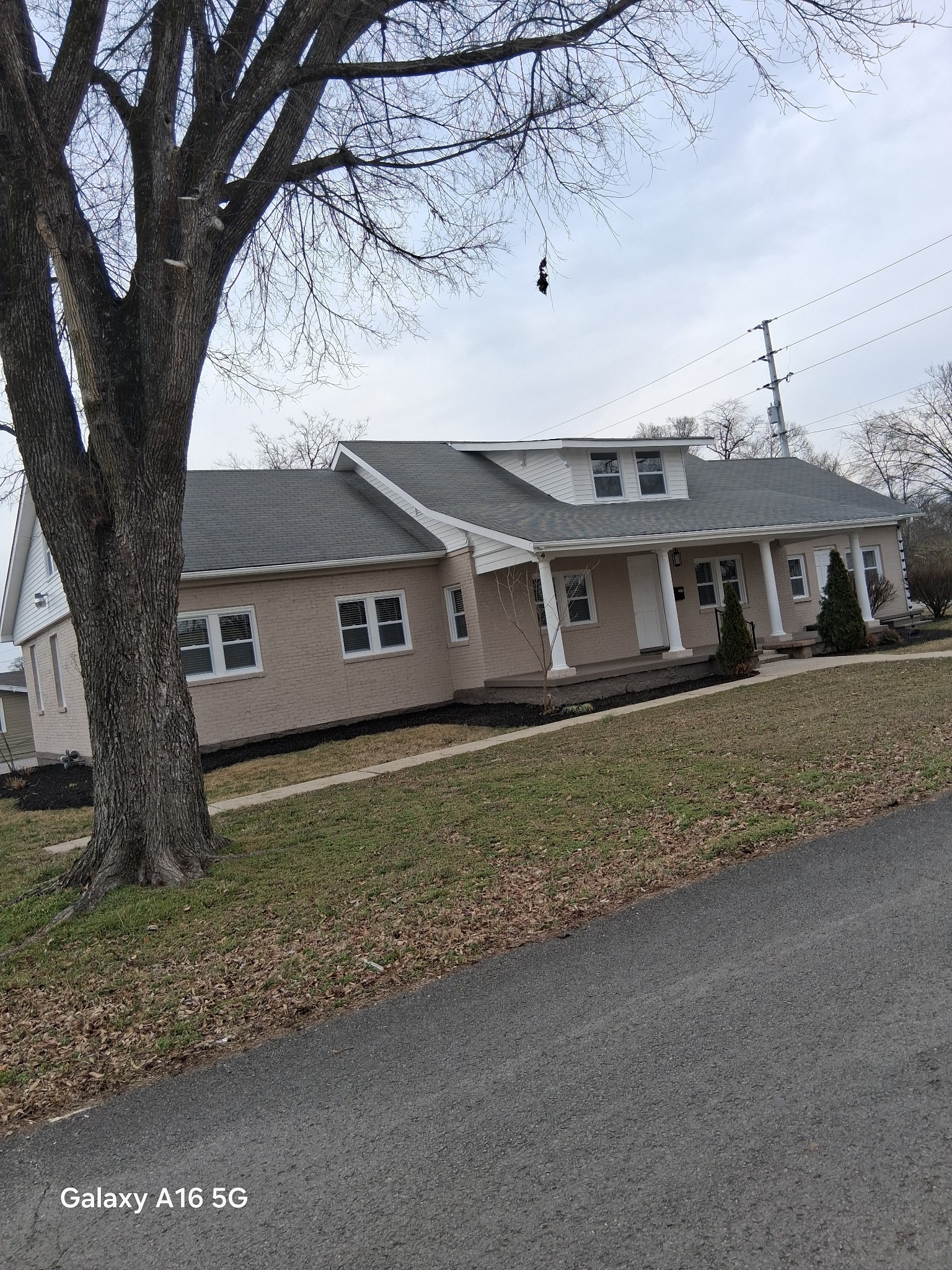 115 Dunn St Property Photo 2