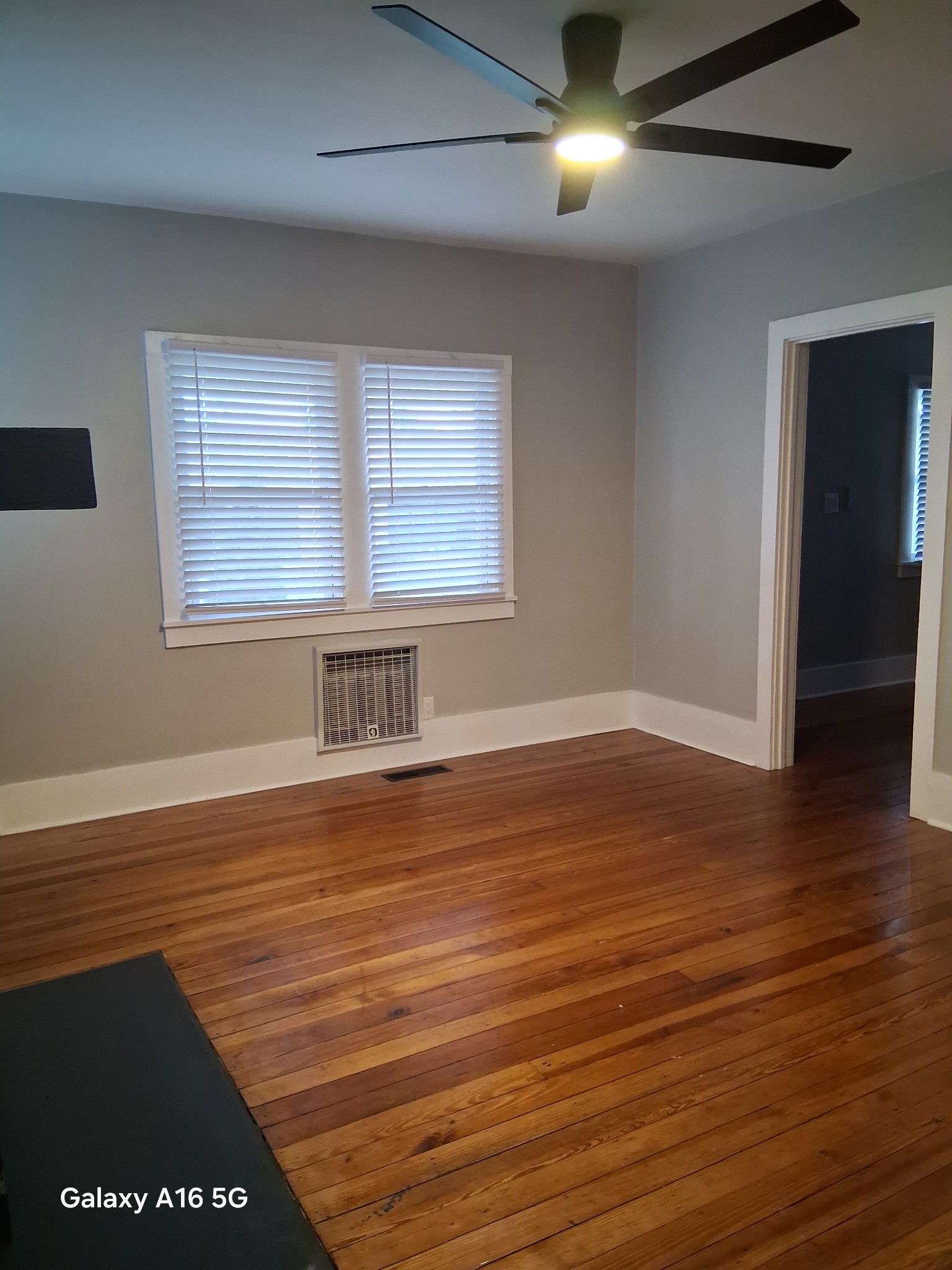 115 Dunn St Property Photo 13