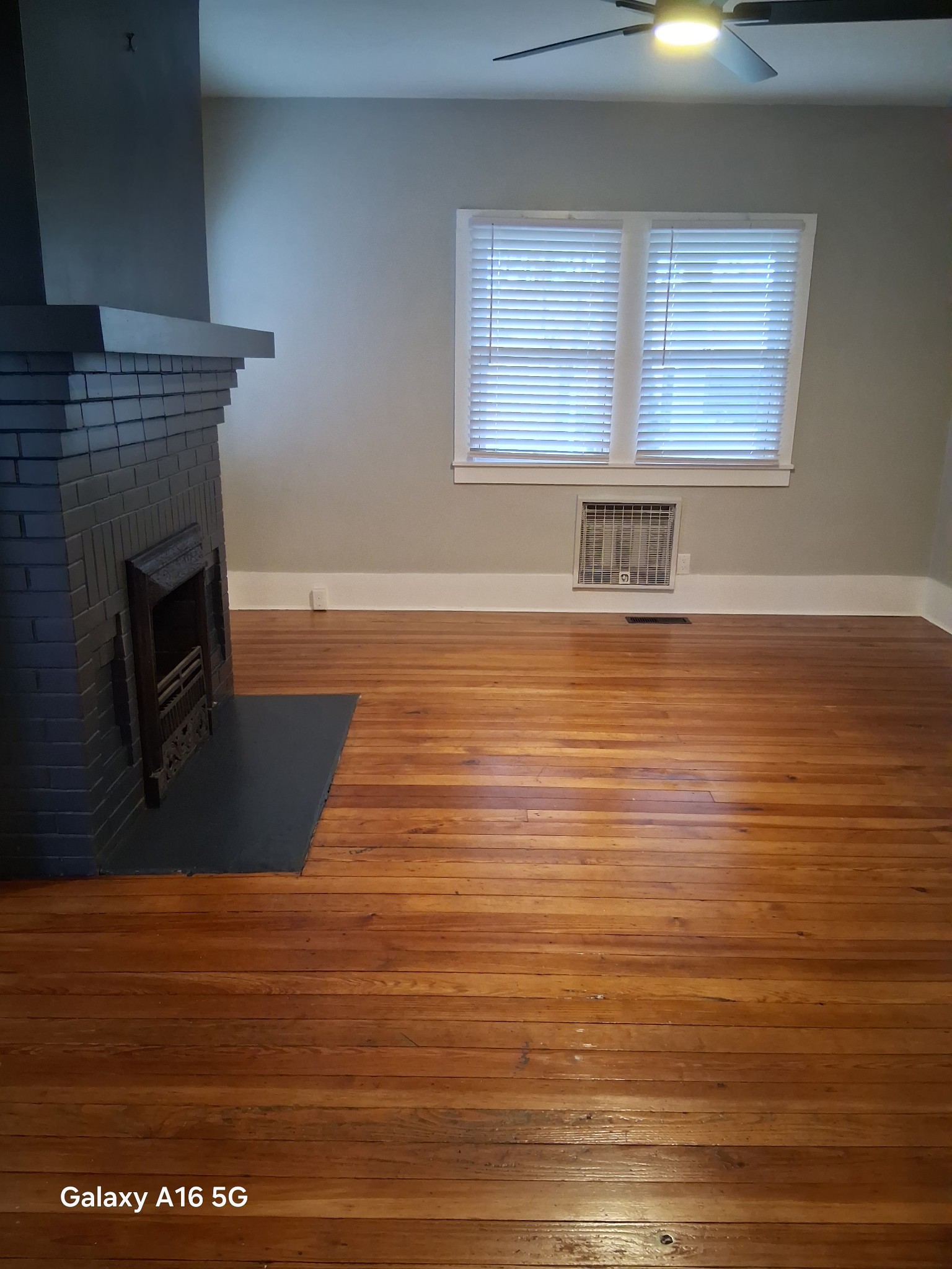 115 Dunn St Property Photo 14
