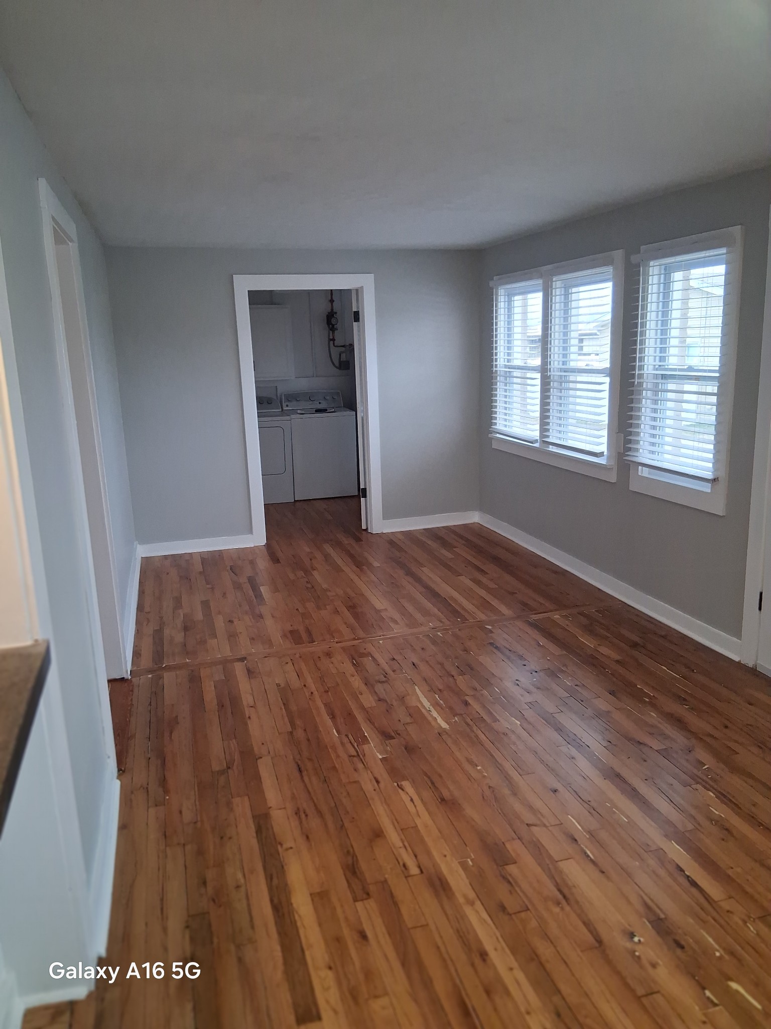 115 Dunn St Property Photo 31