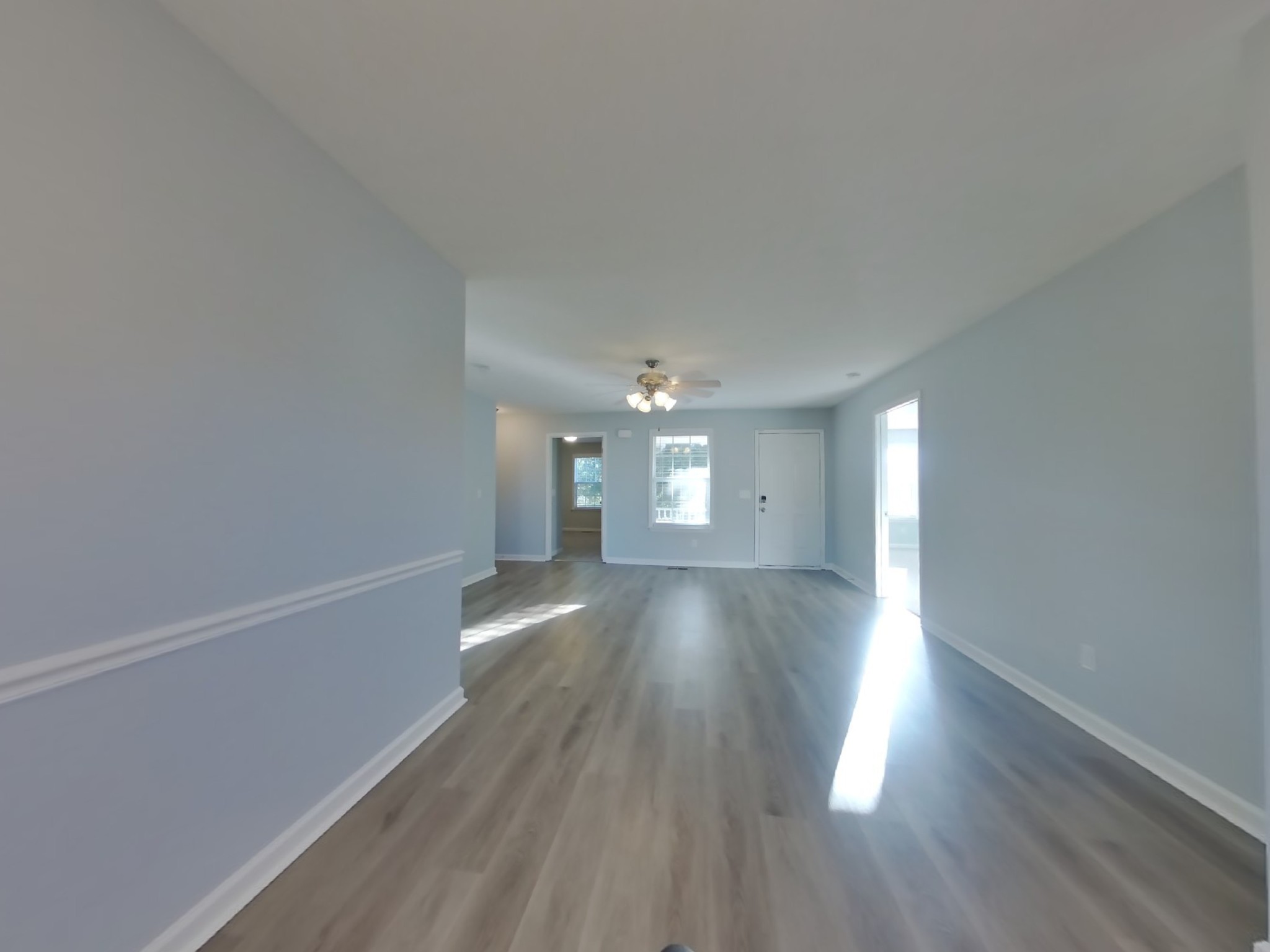 1605 Mary Ct Property Photo 3