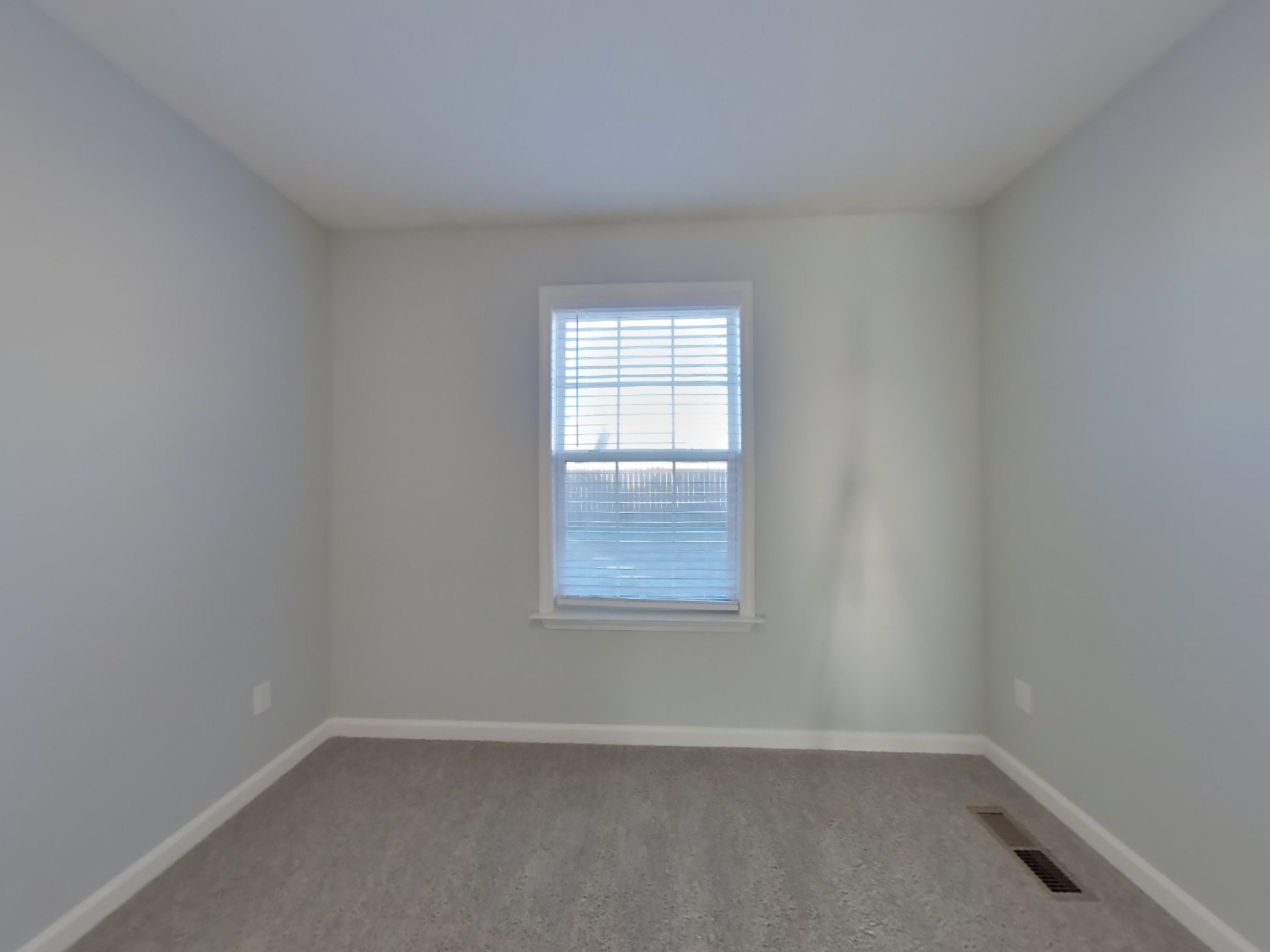 1605 Mary Ct Property Photo 12