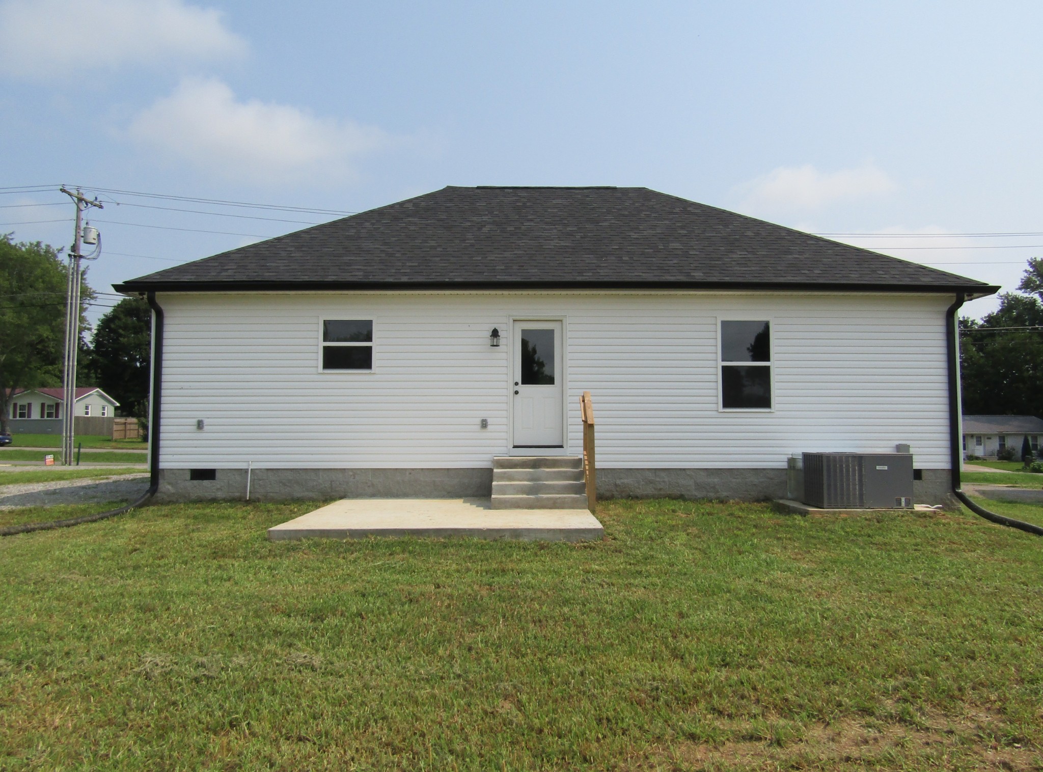 490 Crescent Factory Rd Property Photo 3