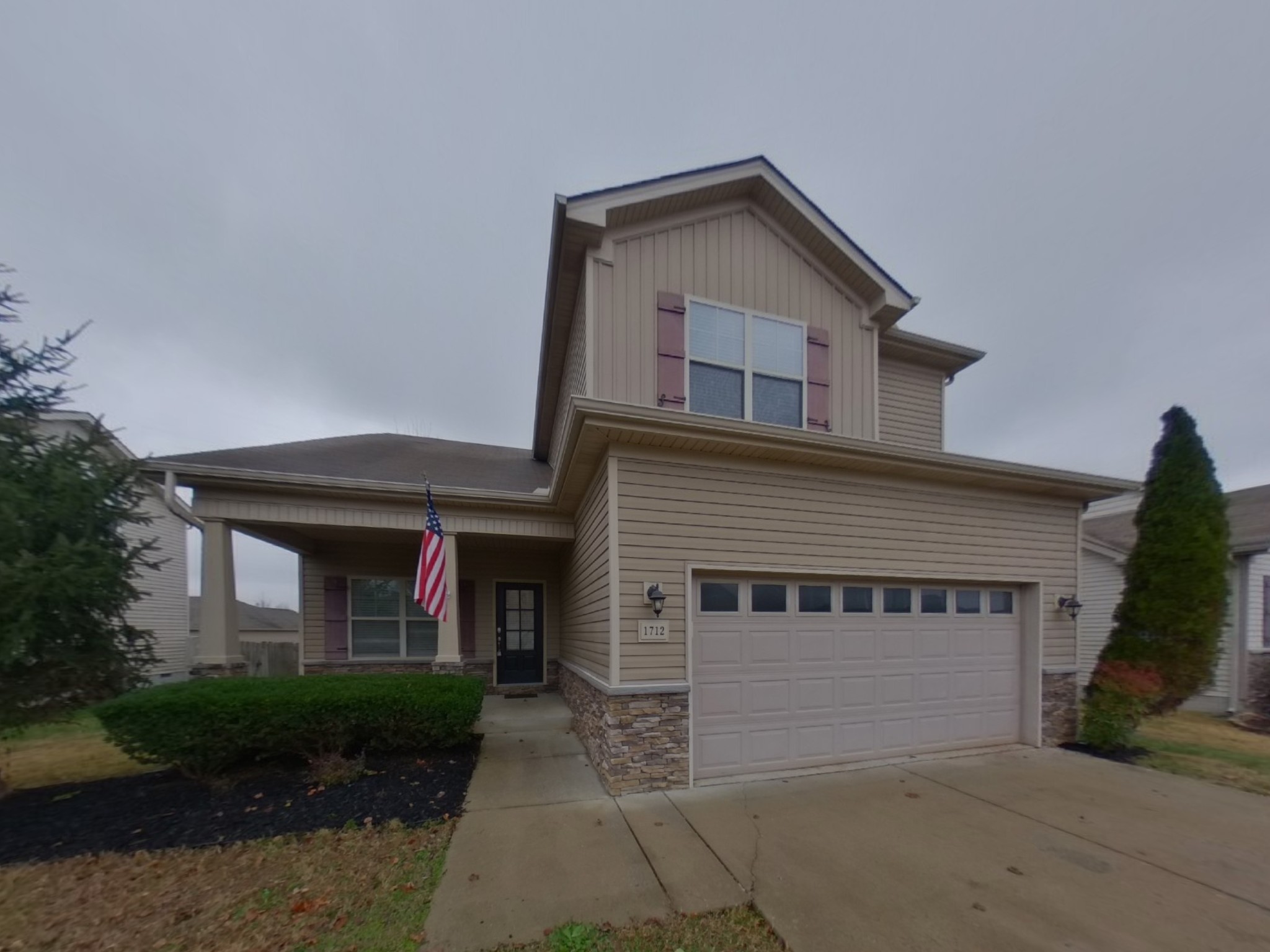 1712 Colyn Ave Property Photo 1