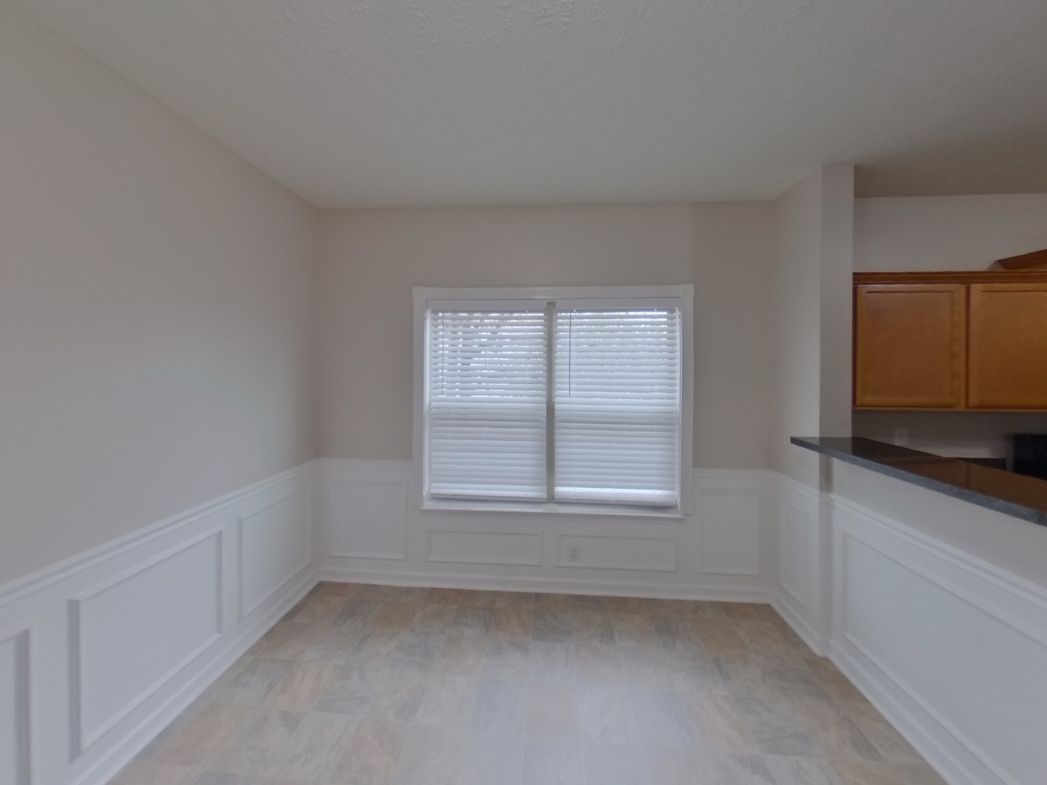 1712 Colyn Ave Property Photo 4