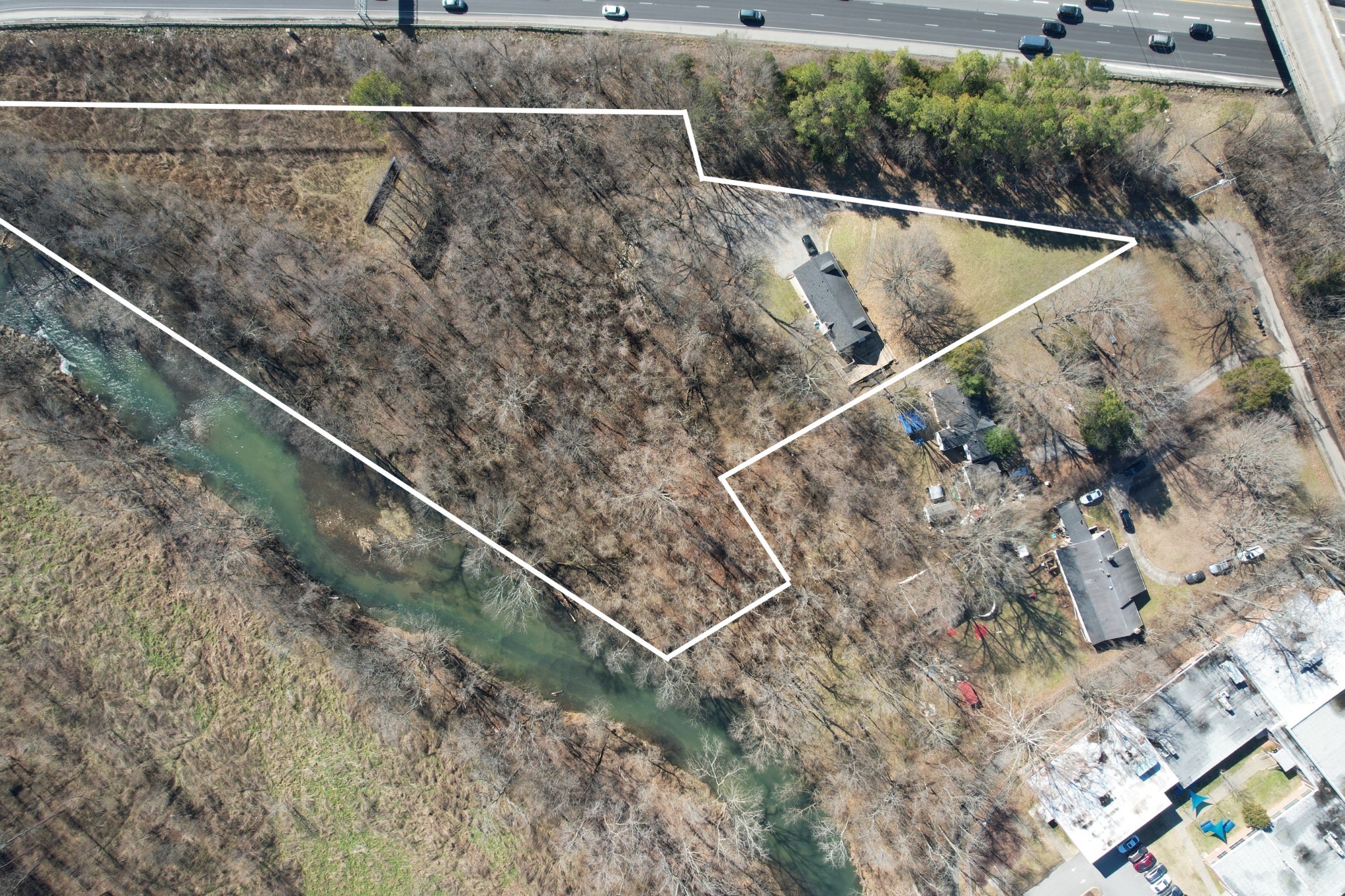 5090 Blue Hole Rd Property Photo 6