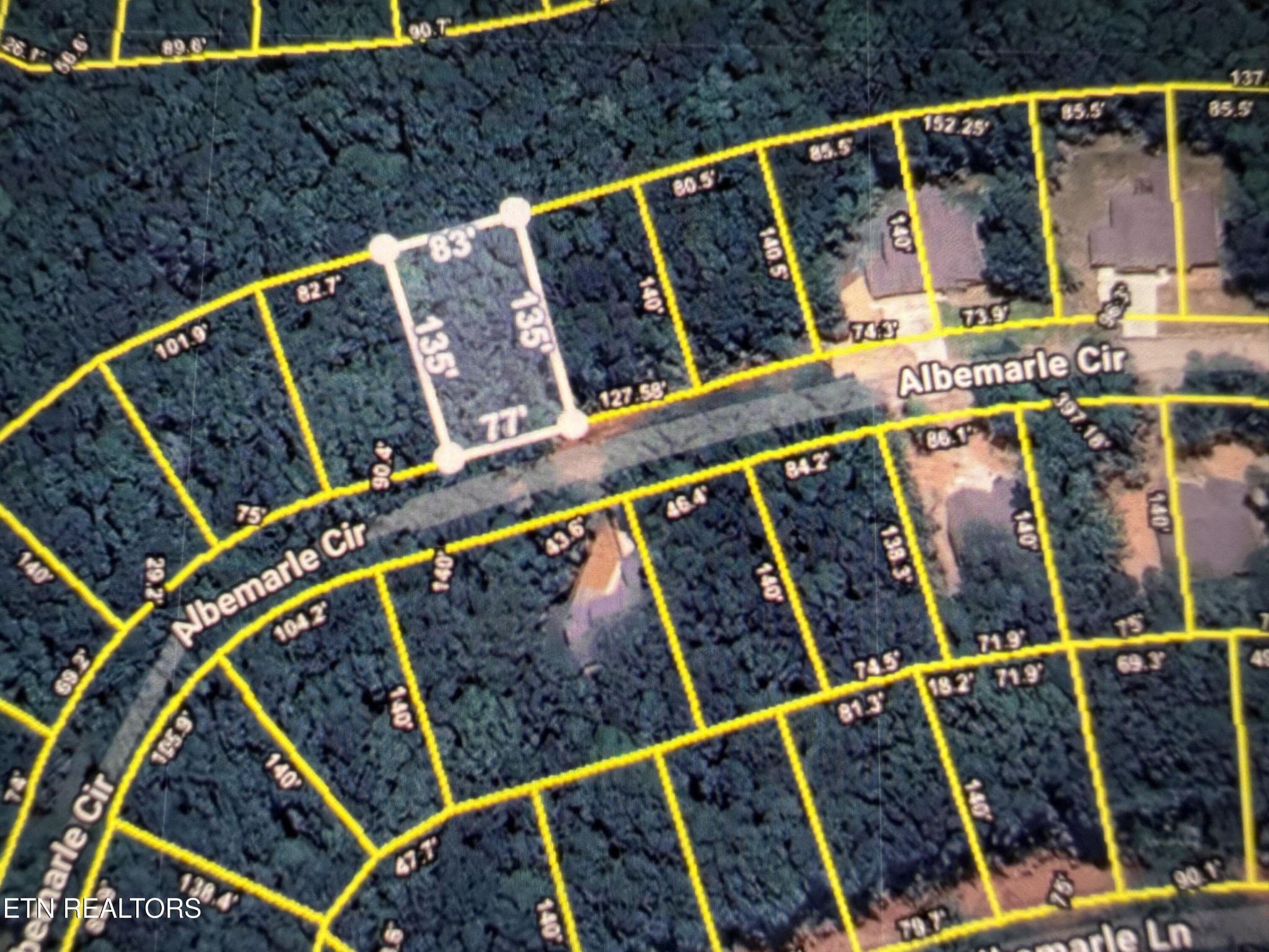 240 Albemarle Circle Property Photo 1