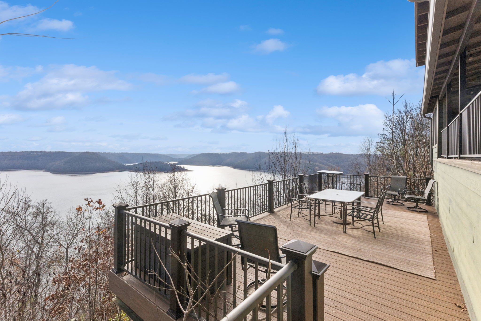 289 Dunn Ridge Rd Property Photo 1