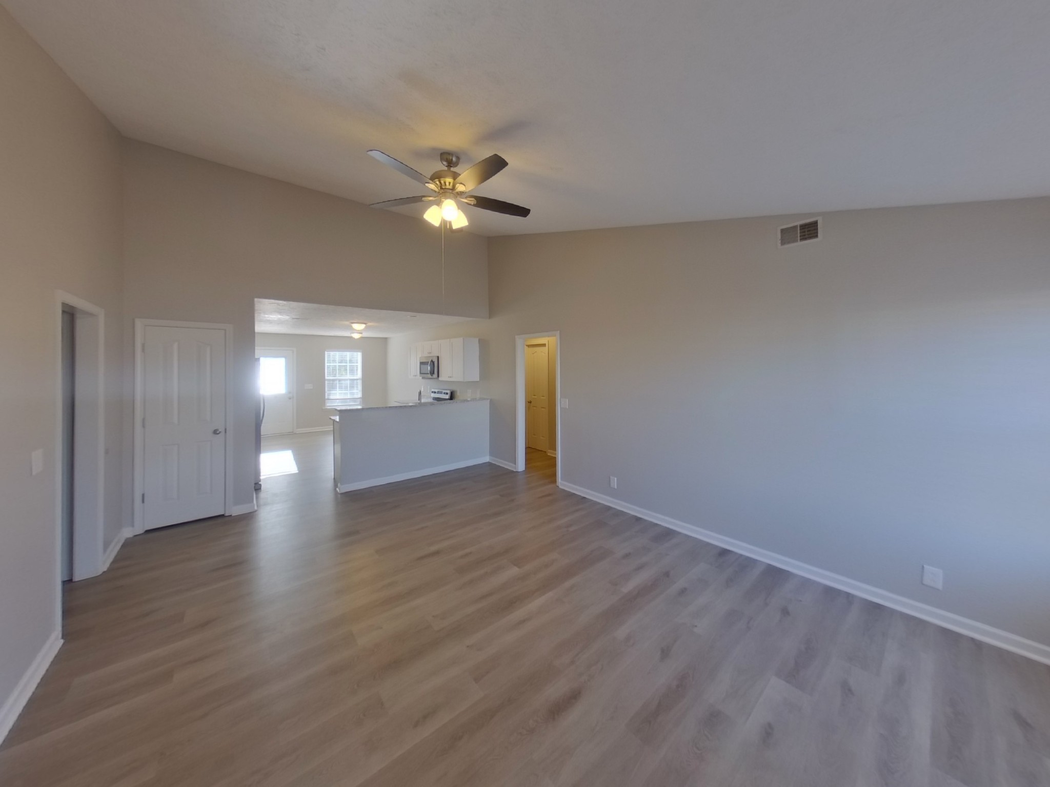 1110 Nahanee Ct Property Photo 2