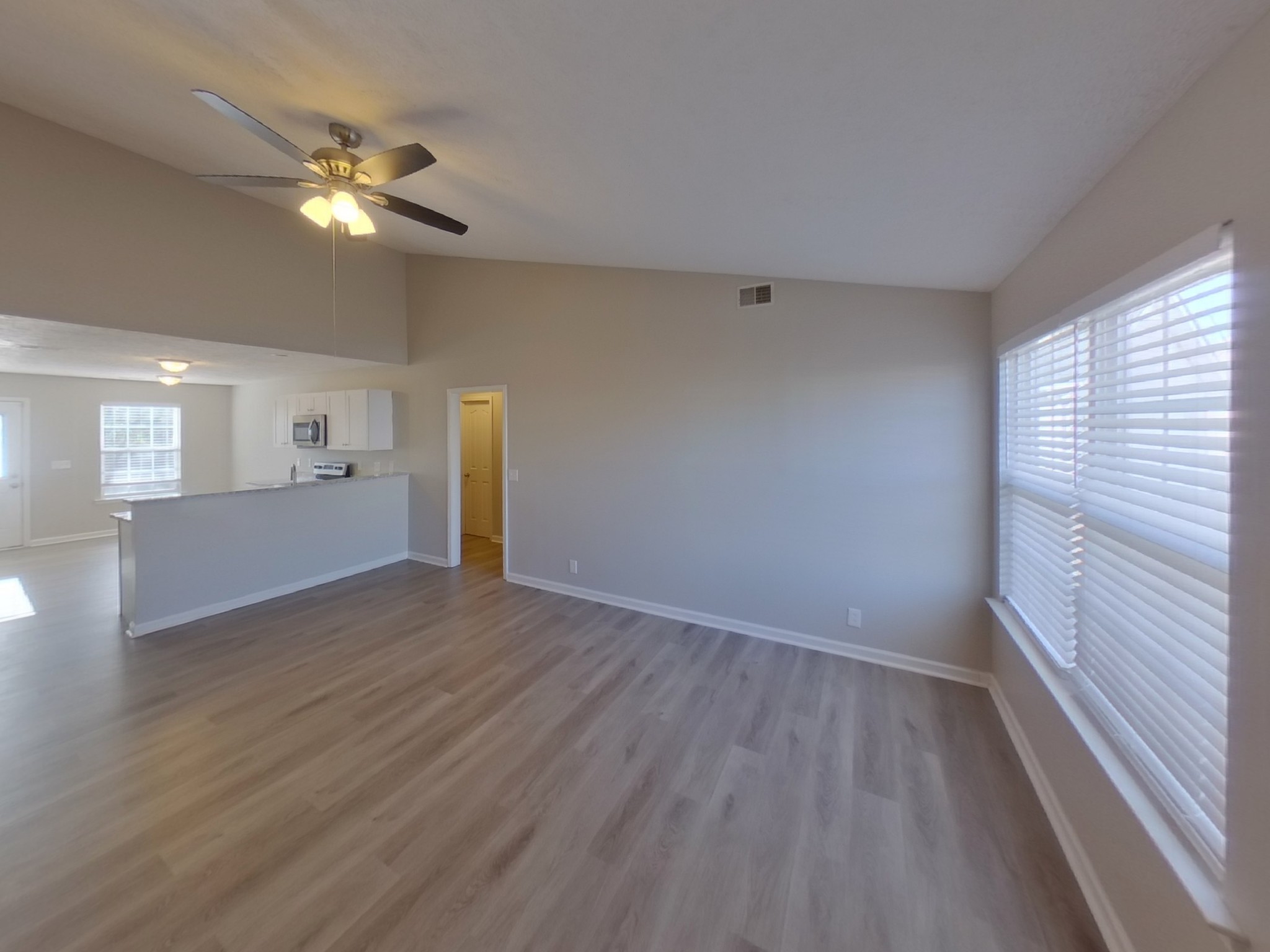 1110 Nahanee Ct Property Photo 3