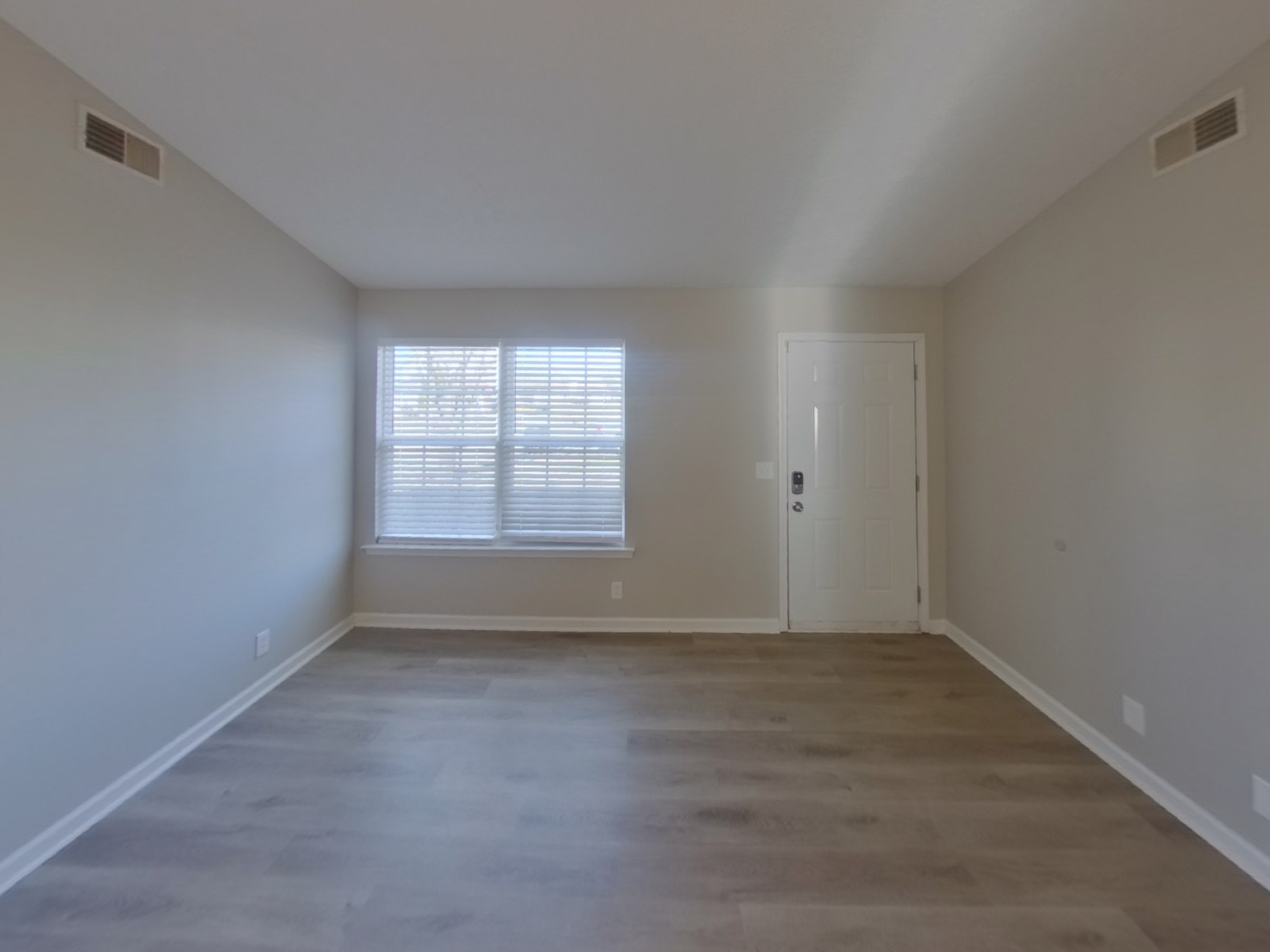 1110 Nahanee Ct Property Photo 4