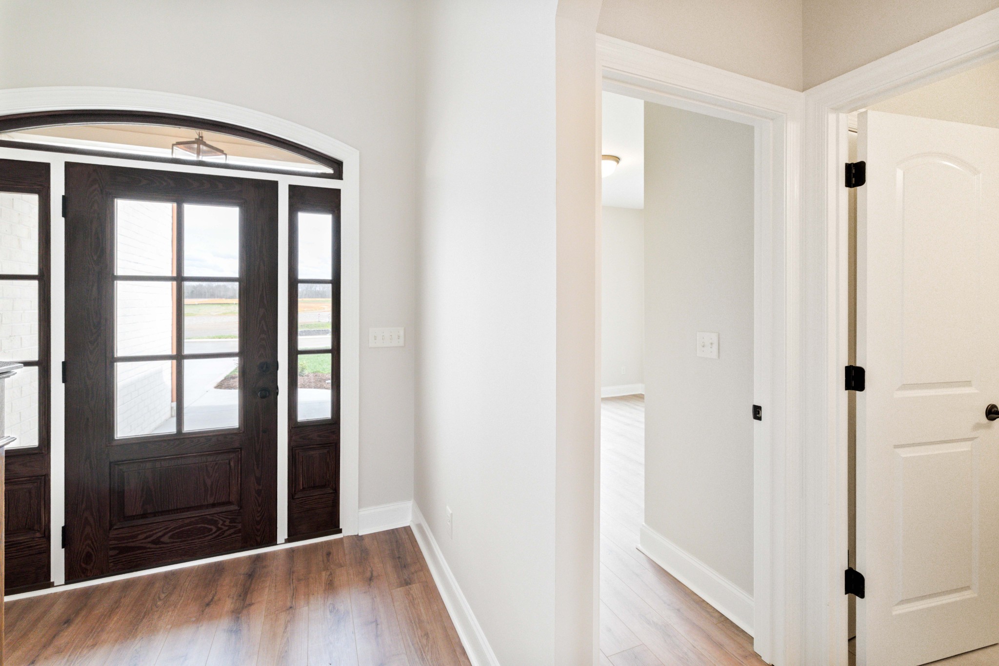 5552 Sinclair St Property Photo 7