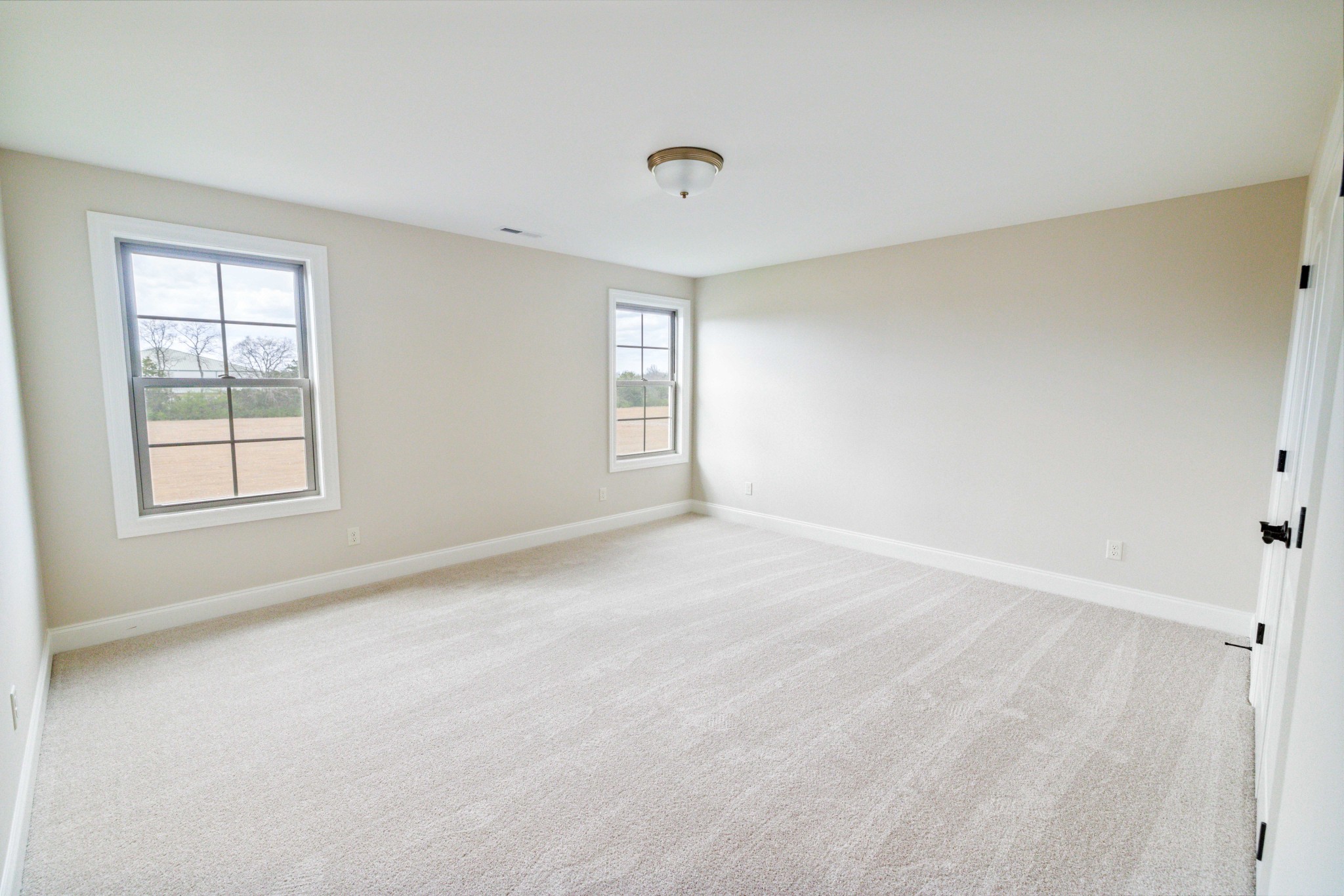 5552 Sinclair St Property Photo 31