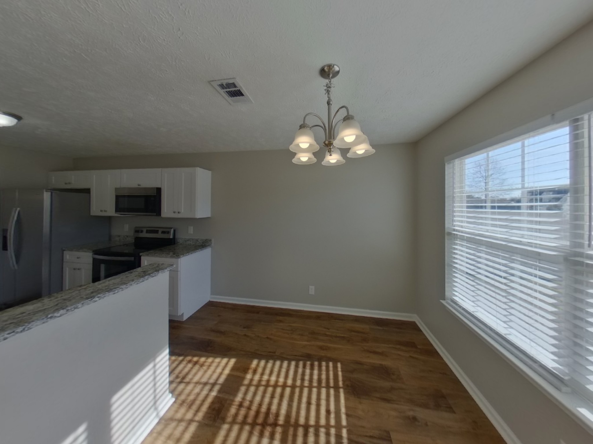 3107 Donard Ct Property Photo 5