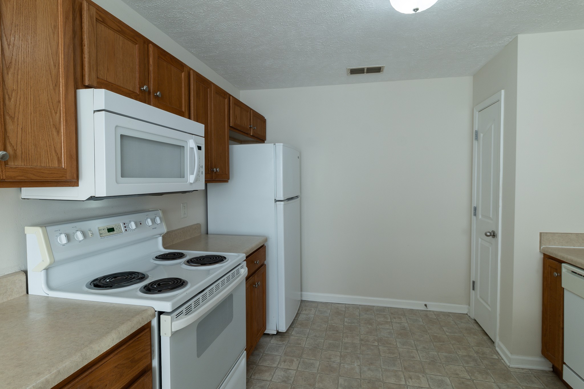 1514 Clifdon Ct Property Photo 7