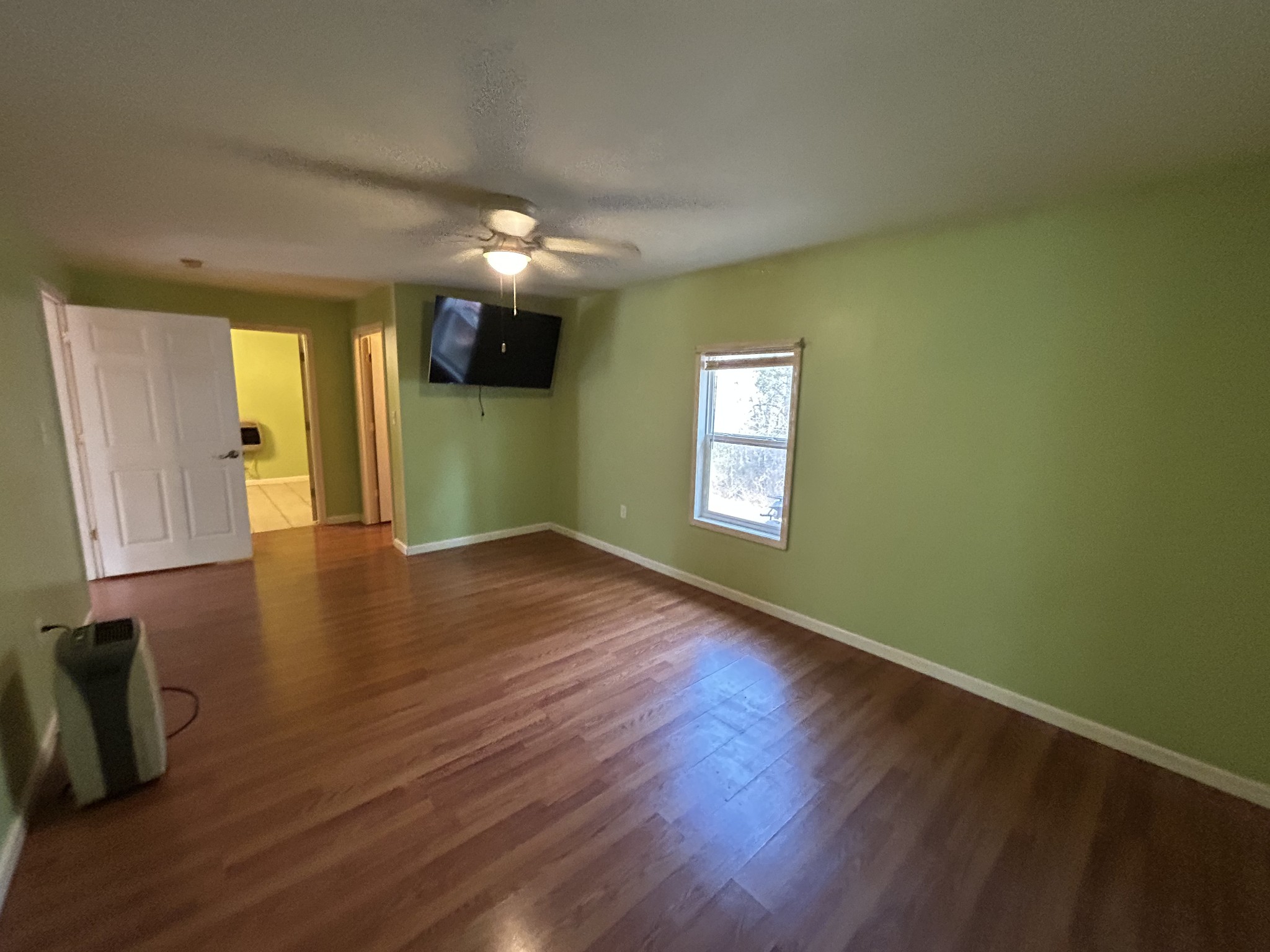 1026 Tom White Rd Property Photo 11