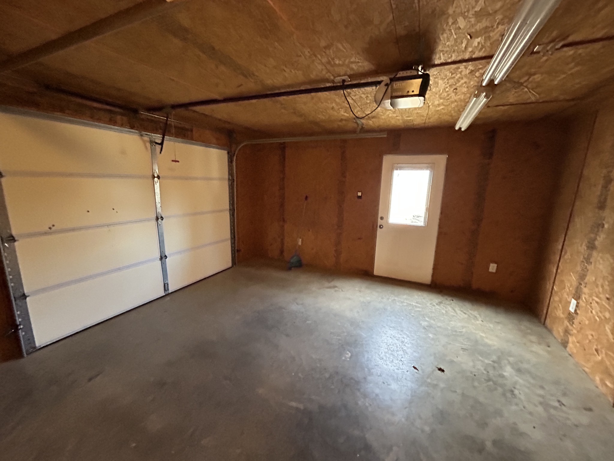1026 Tom White Rd Property Photo 20