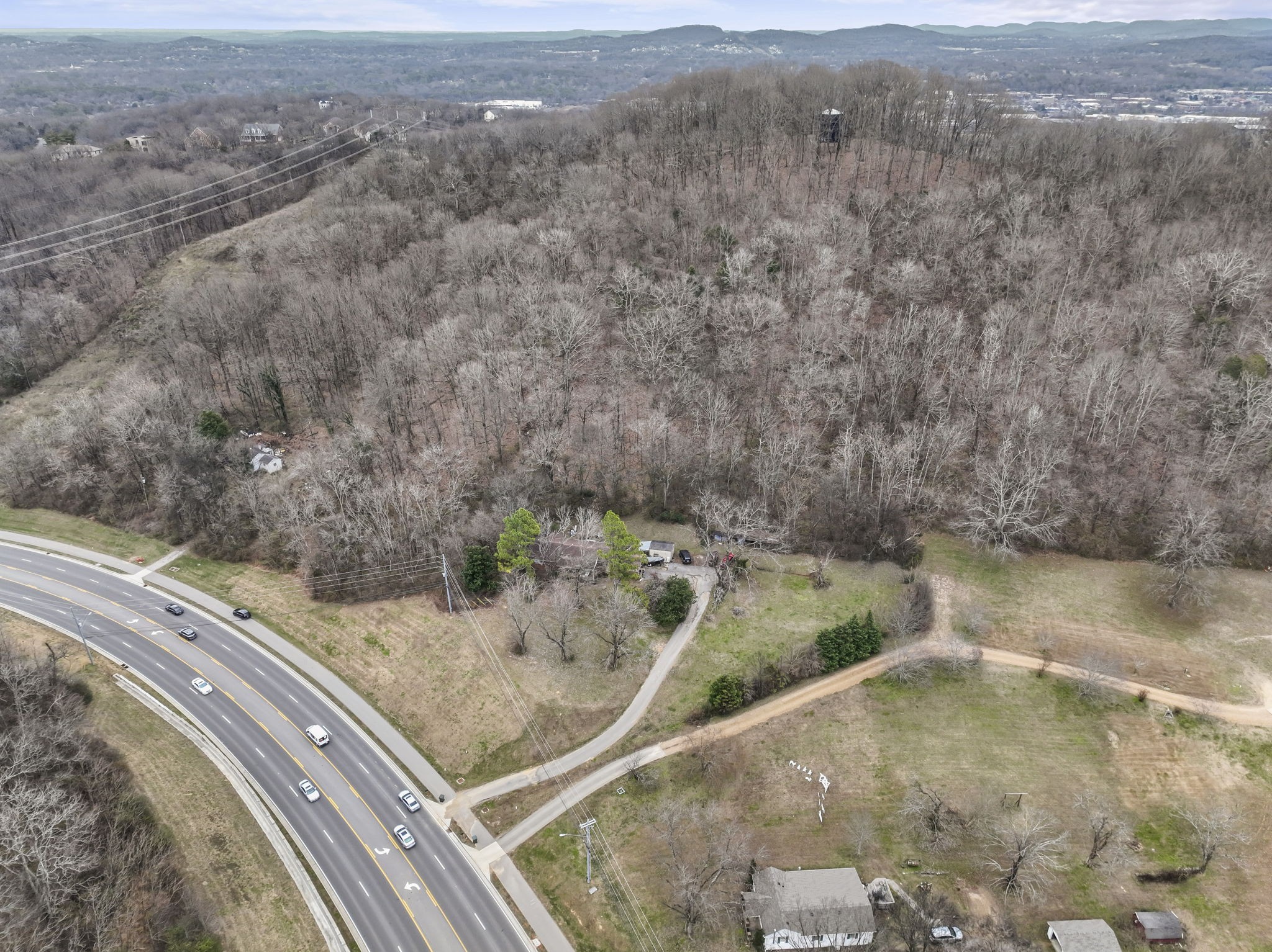 1520 Franklin Rd Property Photo 4