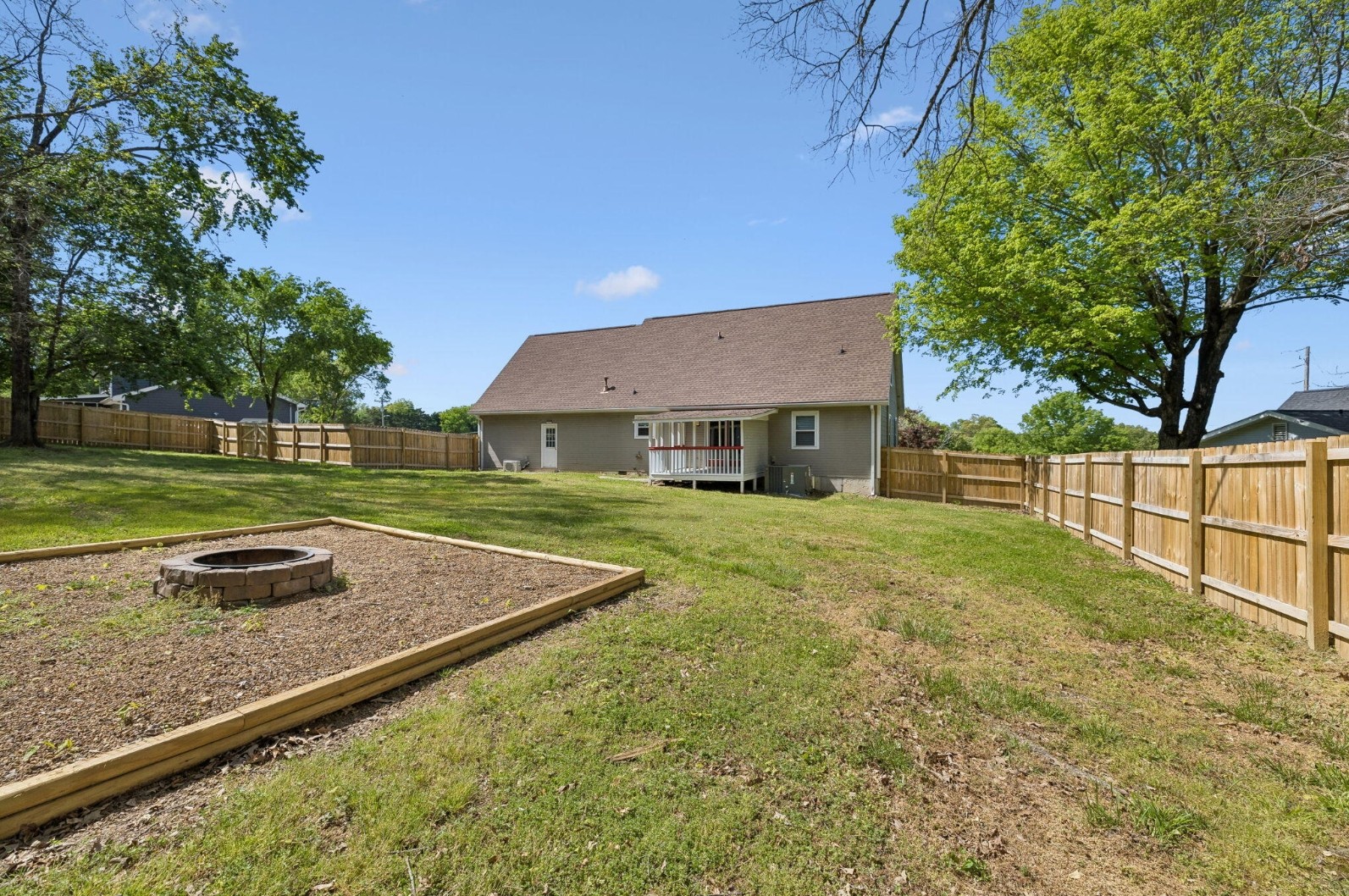 621 Lee Dr Property Photo 31