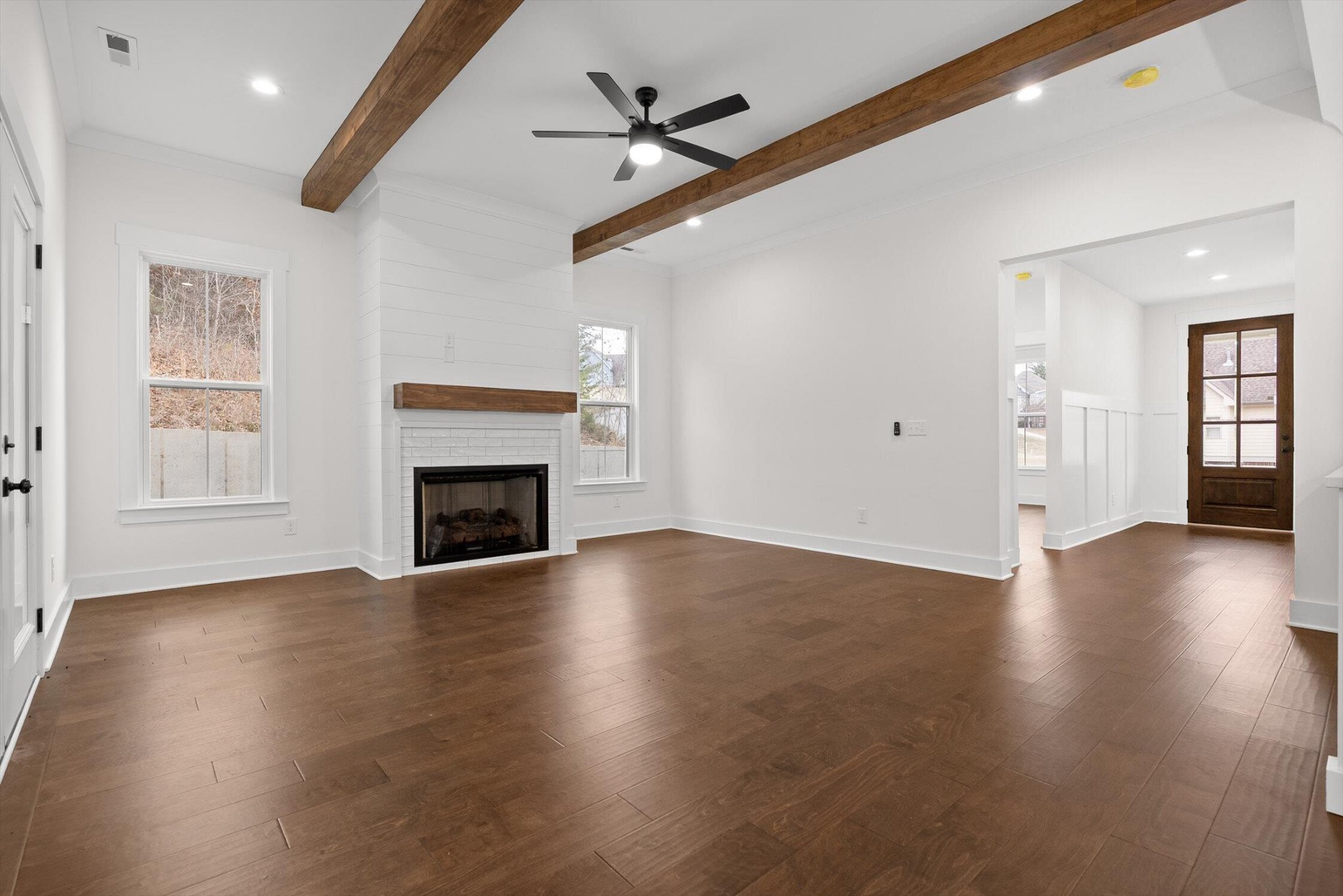 3511 Hawks Creek Drive Property Photo 10